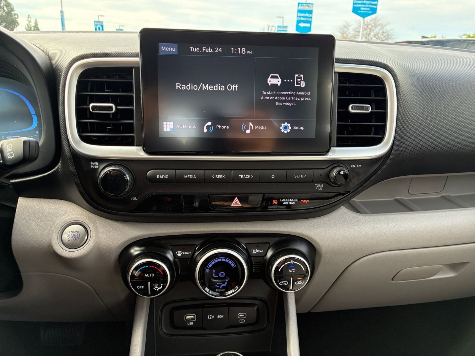 Thumbnail: 2025 Hyundai Venue - 17