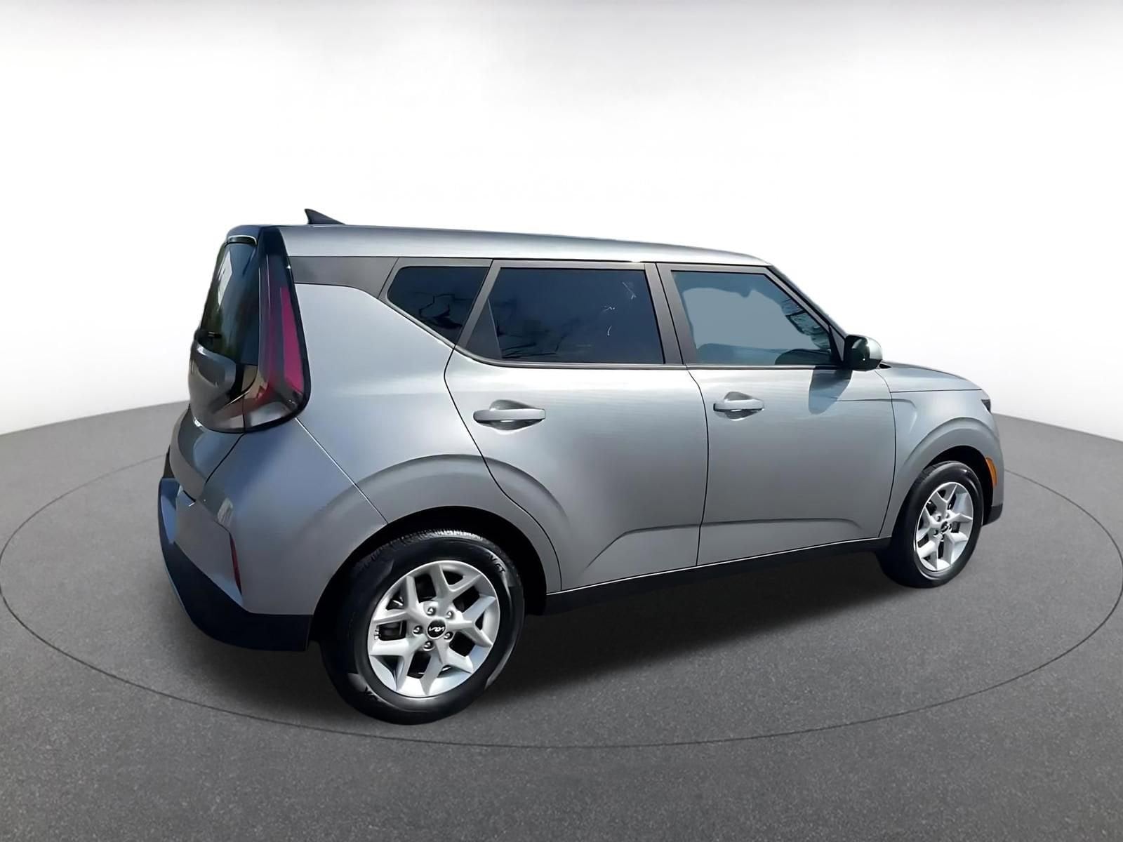 Thumbnail: 2025 Kia Soul - 15