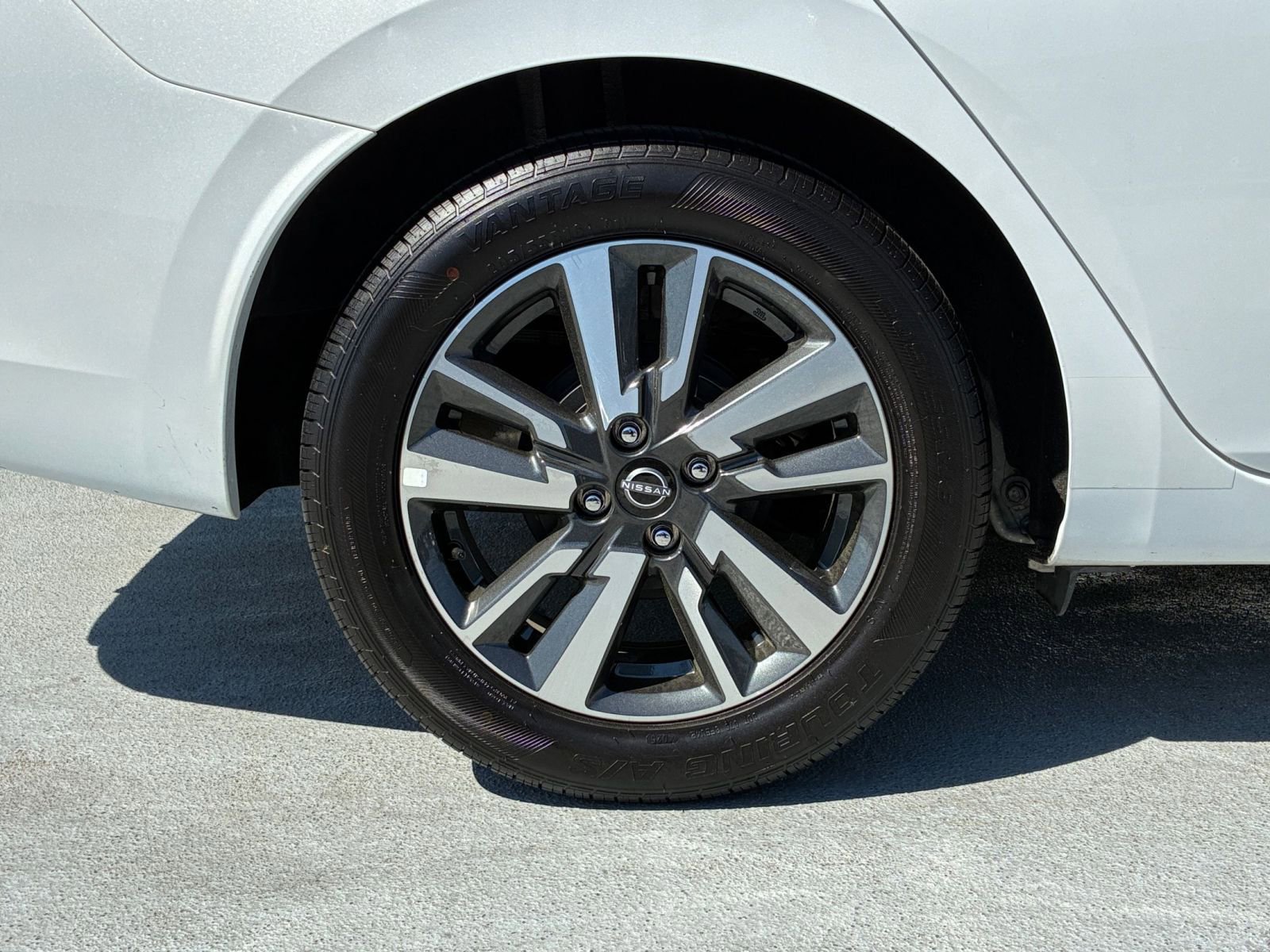 Thumbnail: 2025 Nissan Versa - 28