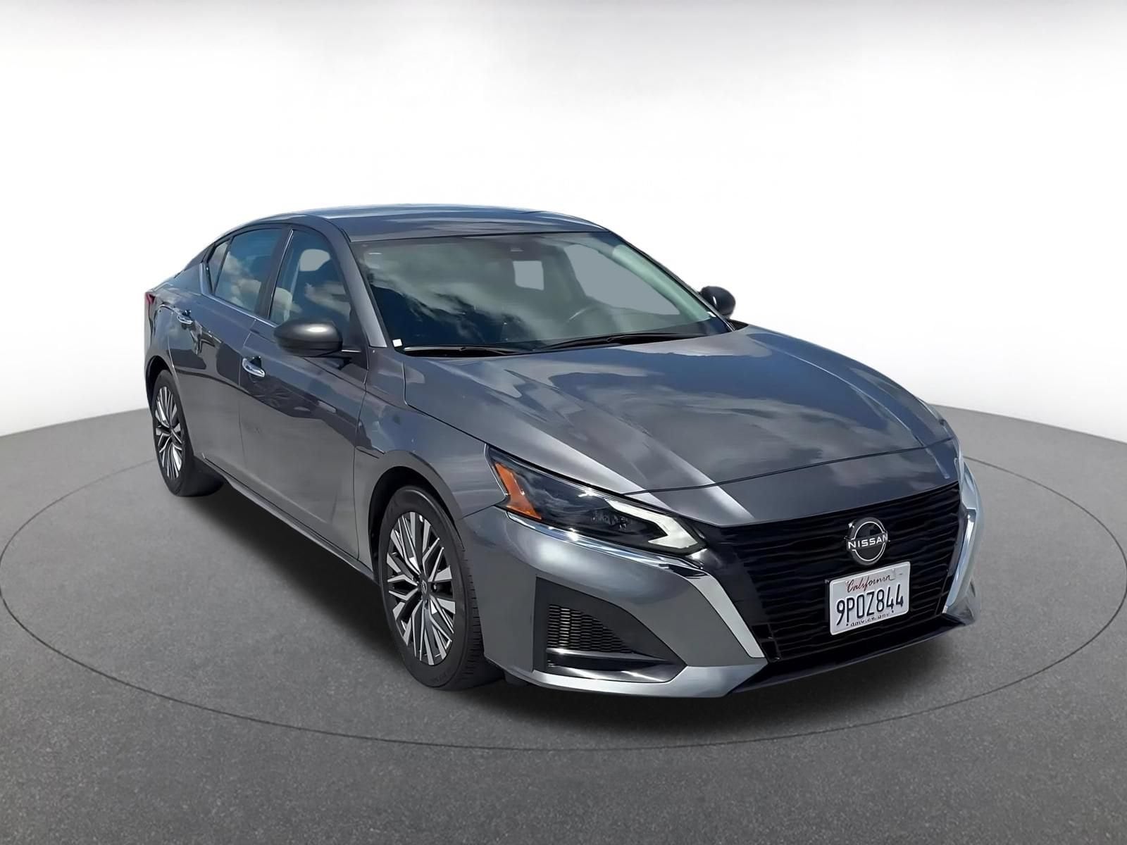 Thumbnail: 2025 Nissan Altima - 3