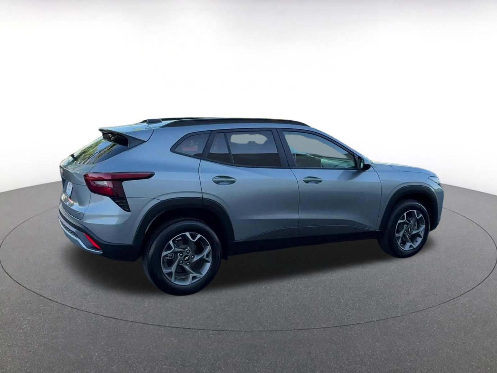 Thumbnail: 2025 Chevrolet Trax - 14