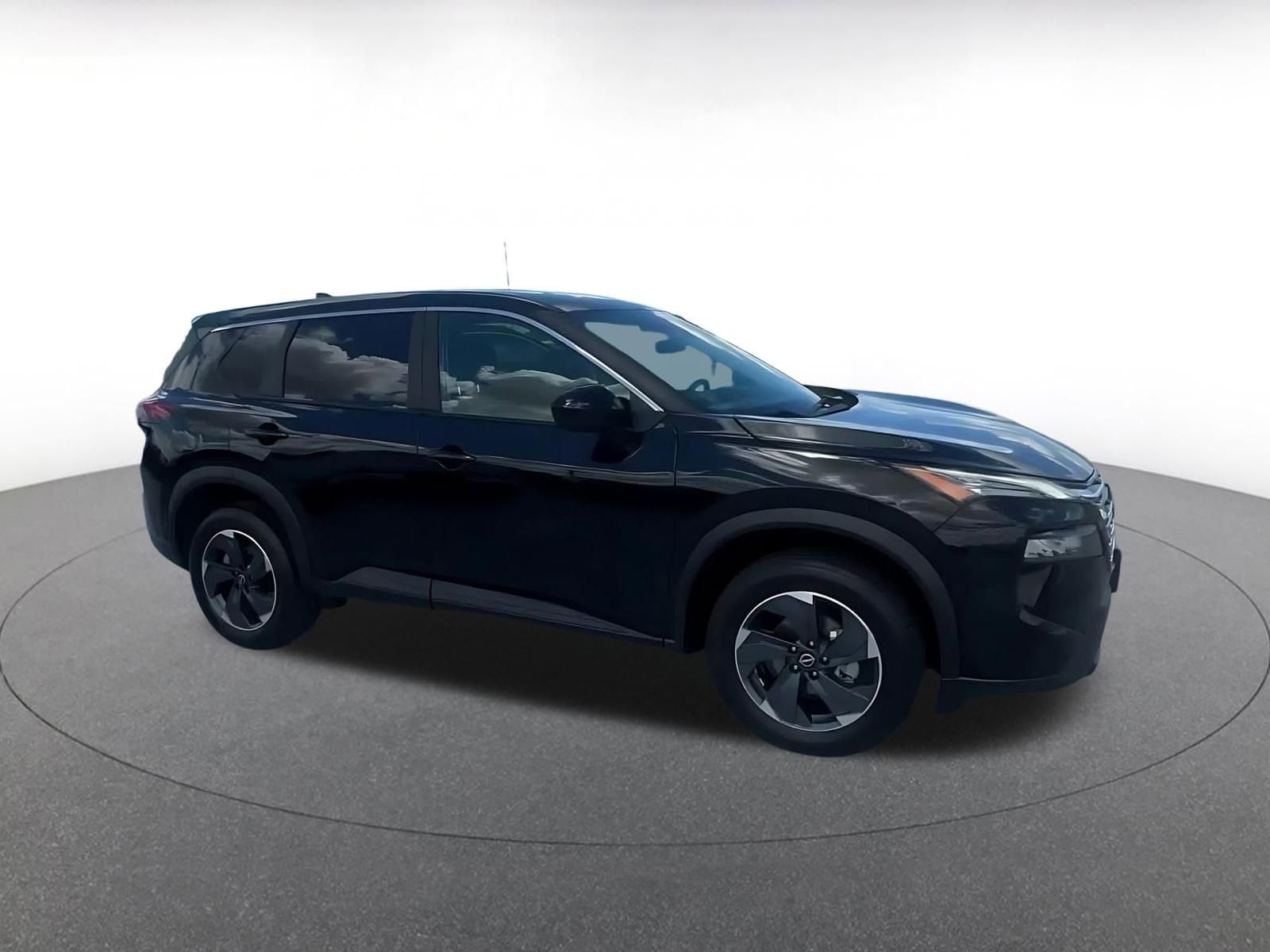 Thumbnail: 2024 Nissan Rogue - 2