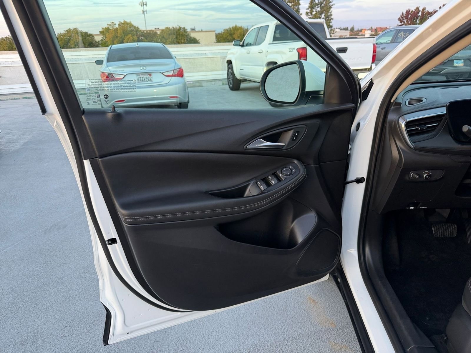 Thumbnail: 2025 Buick Encore GX - 20