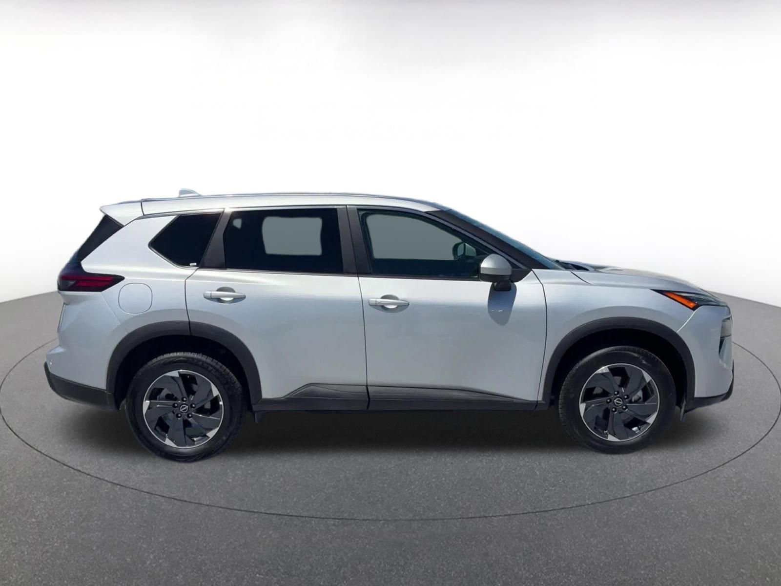 Thumbnail: 2025 Nissan Rogue - 16
