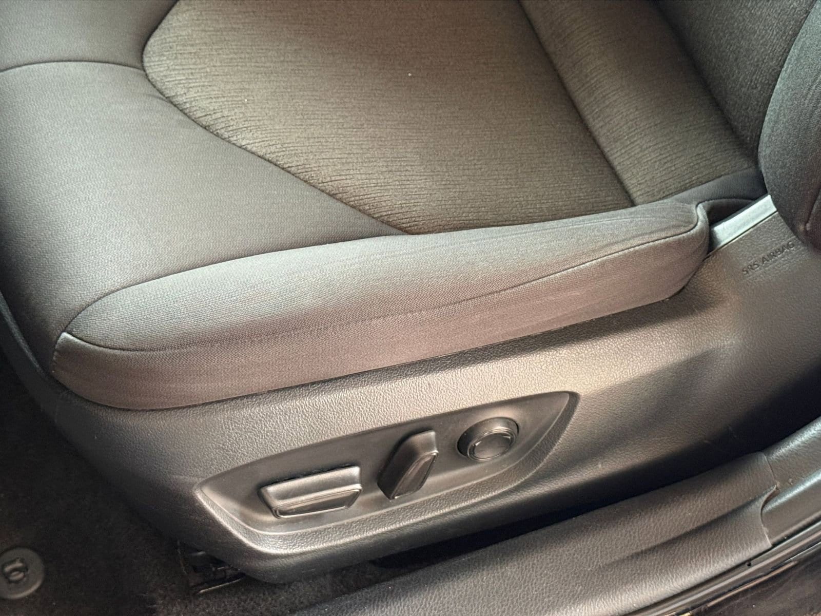 Thumbnail: 2023 Toyota Camry - 23