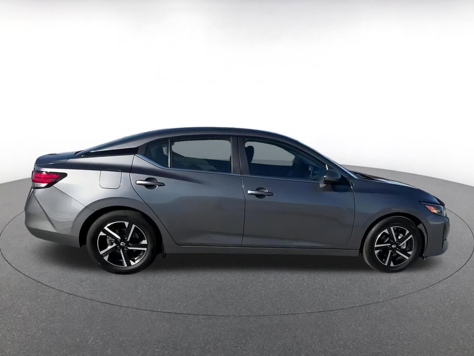 Thumbnail: 2025 Nissan Sentra - 17