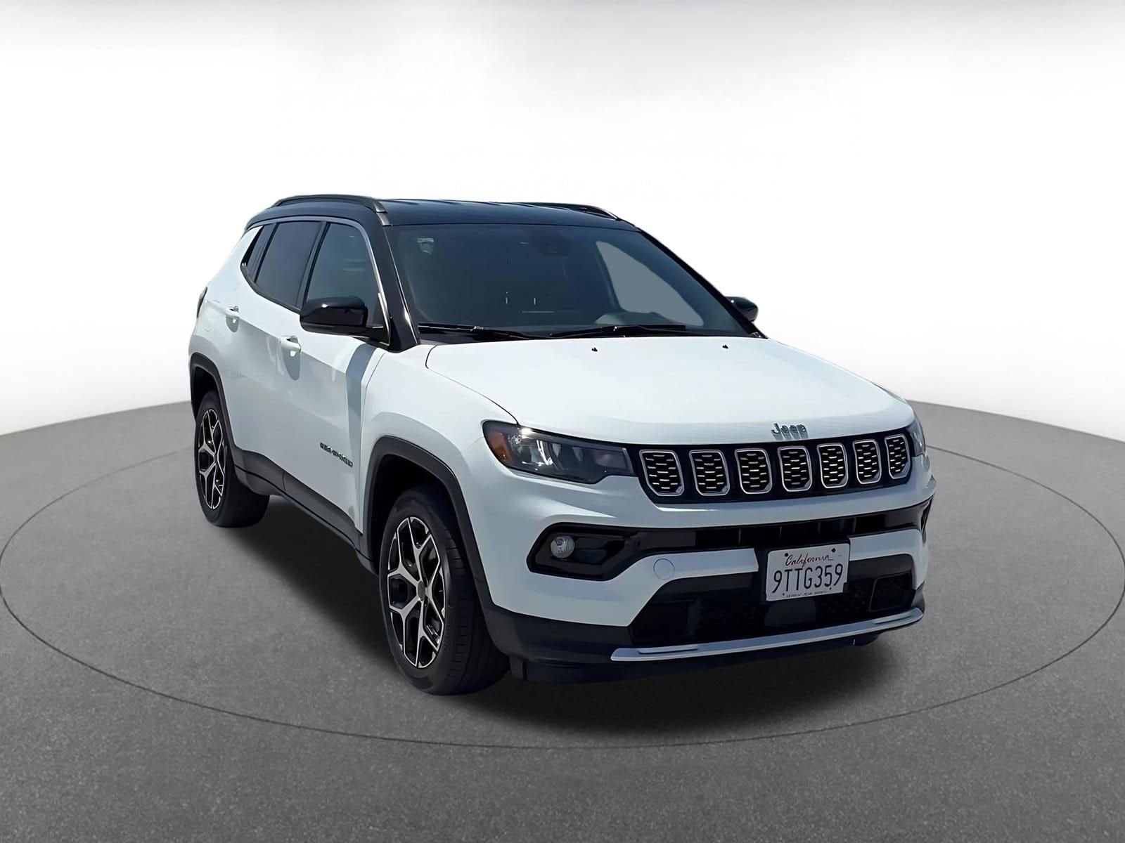 Thumbnail: 2025 Jeep Compass - 3