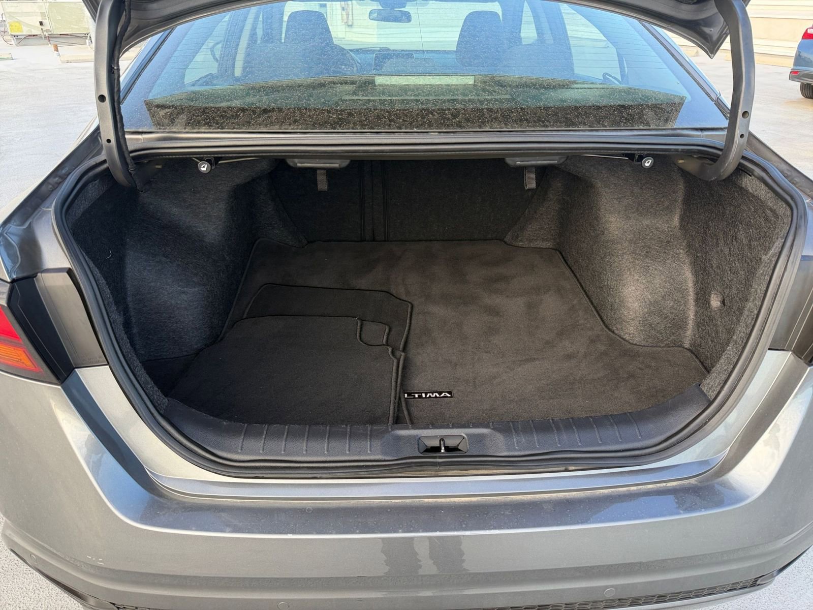 Thumbnail: 2024 Nissan Altima - 30