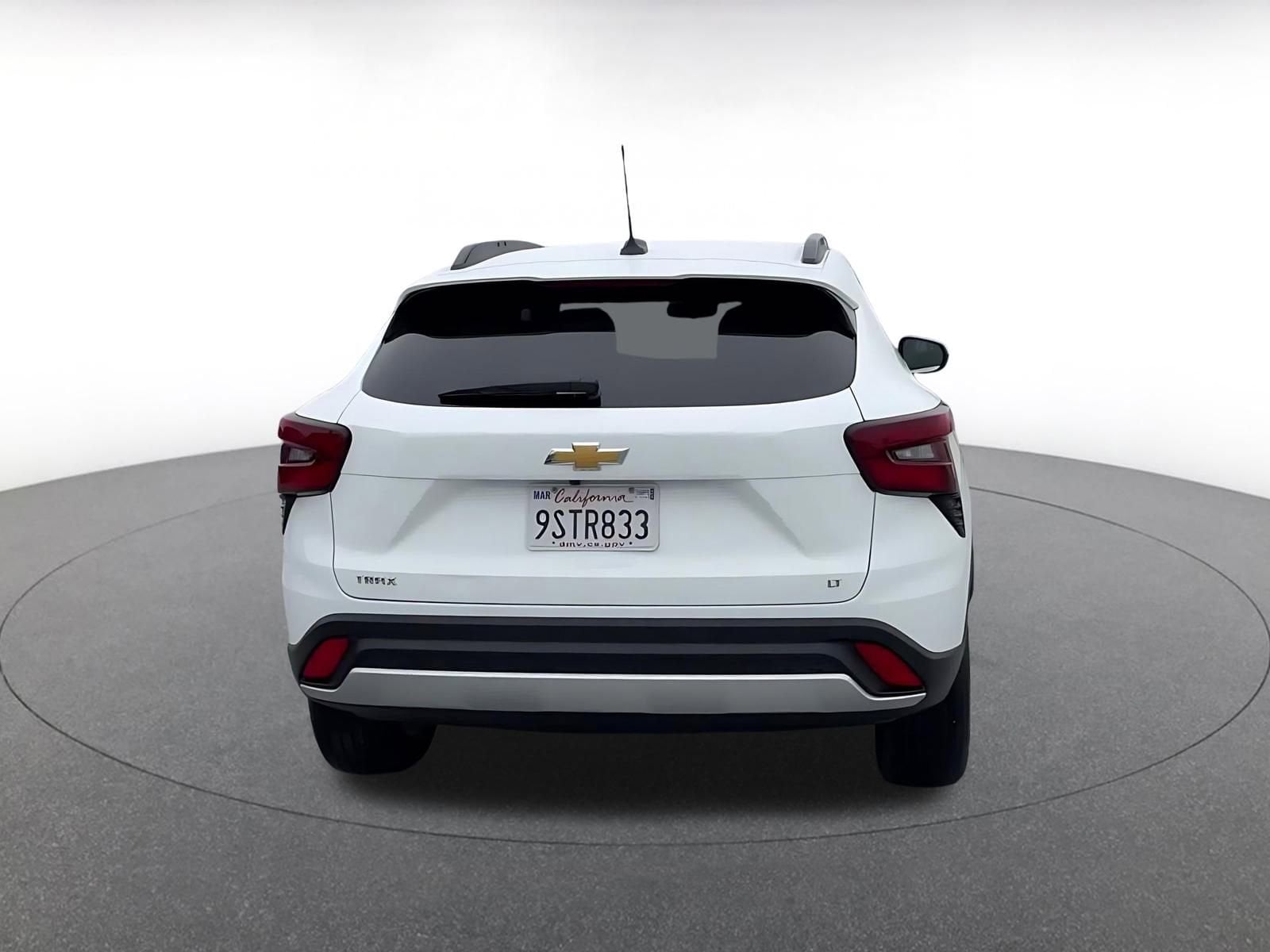 Thumbnail: 2025 Chevrolet Trax - 12