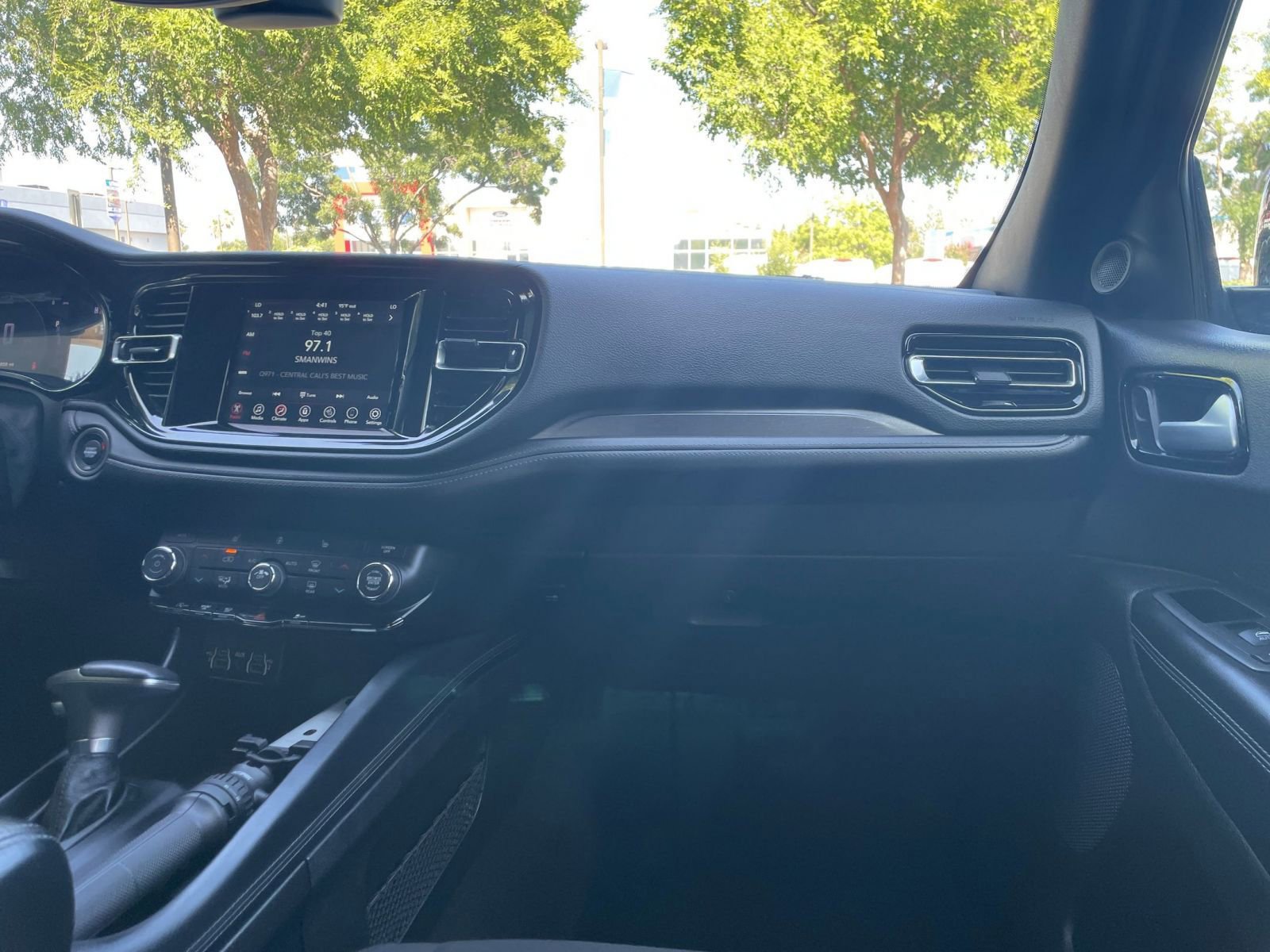 Thumbnail: 2024 Dodge Durango - 35