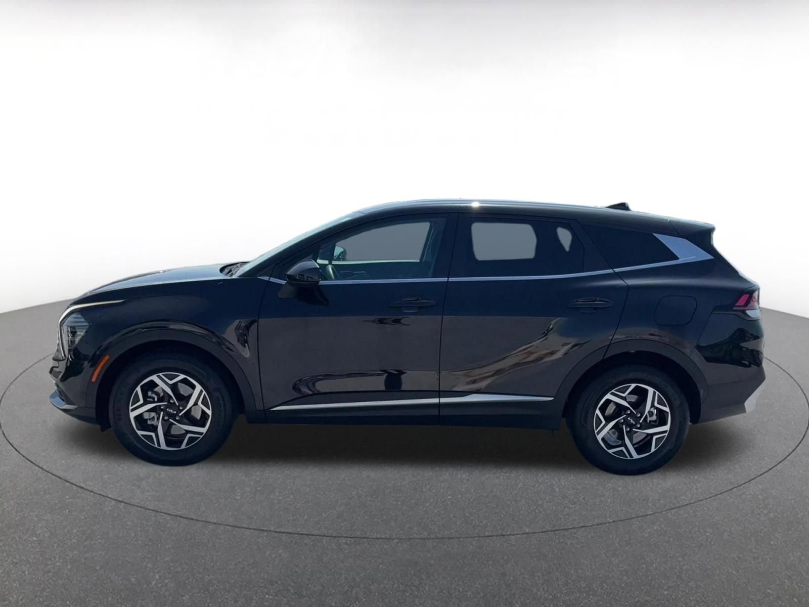Thumbnail: 2025 Kia Sportage - 9