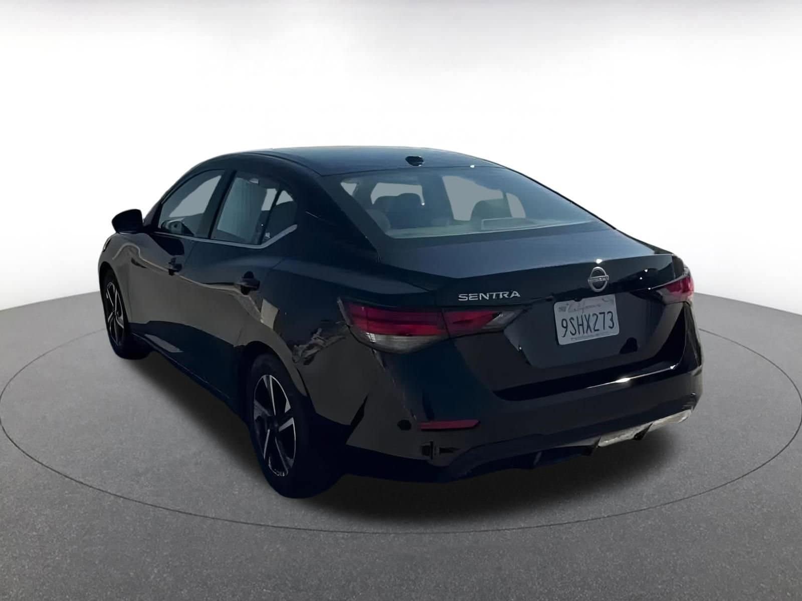 Thumbnail: 2025 Nissan Sentra - 11