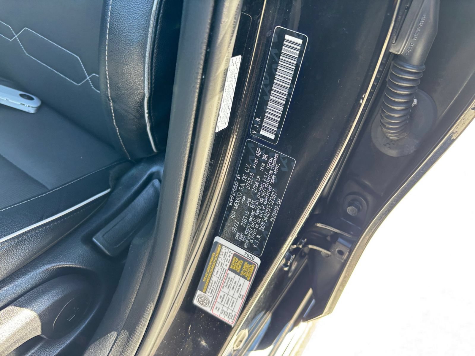 Thumbnail: 2023 Kia Forte - 28