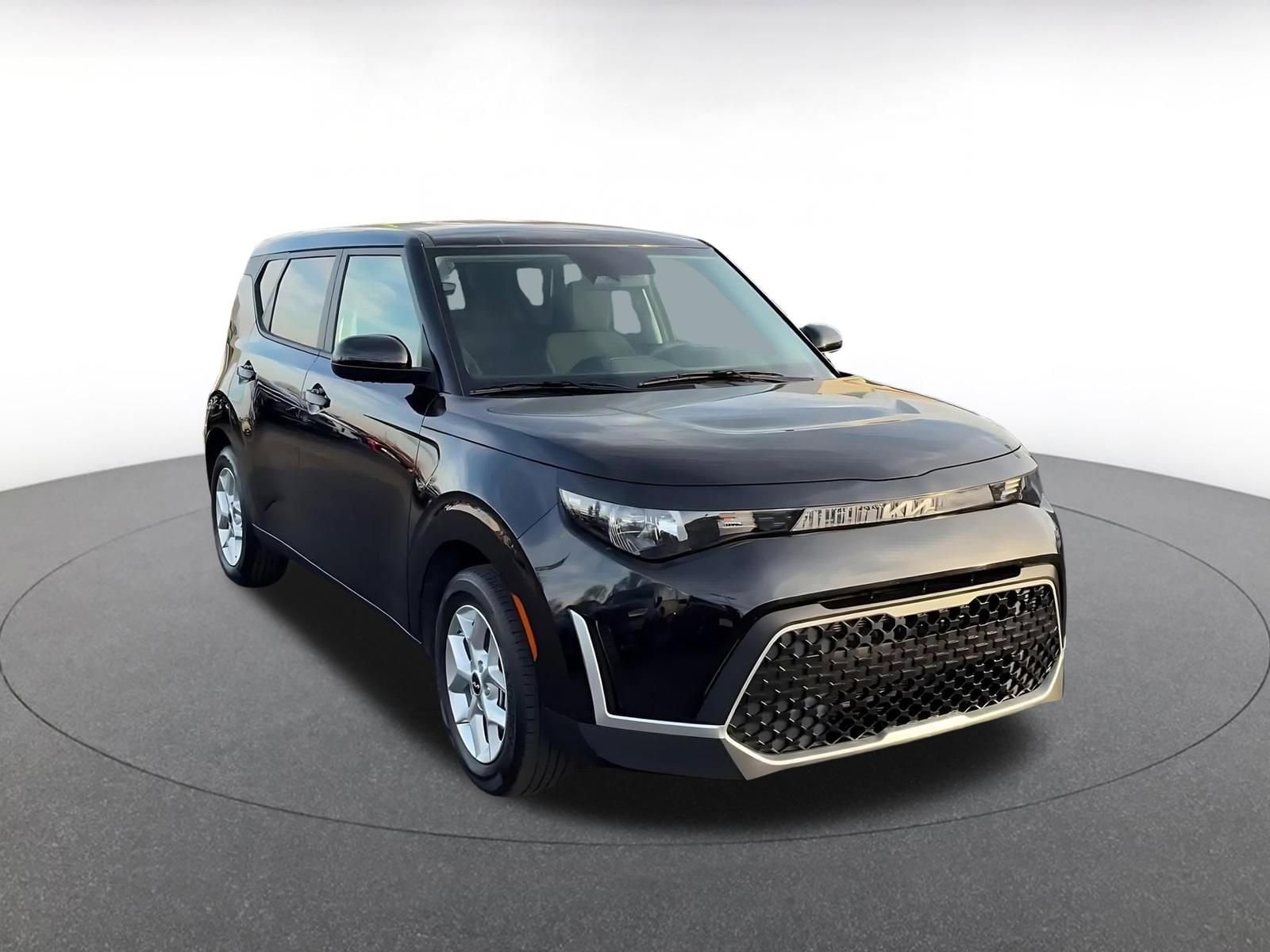 Thumbnail: 2025 Kia Soul - 3