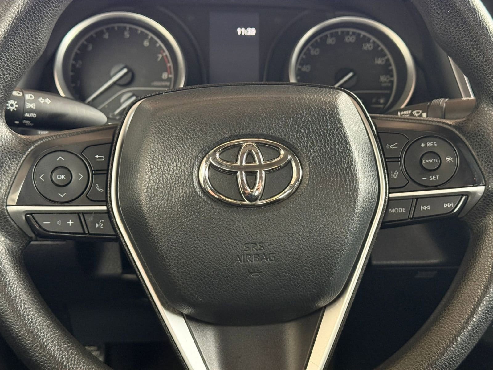 Thumbnail: 2023 Toyota Camry - 28