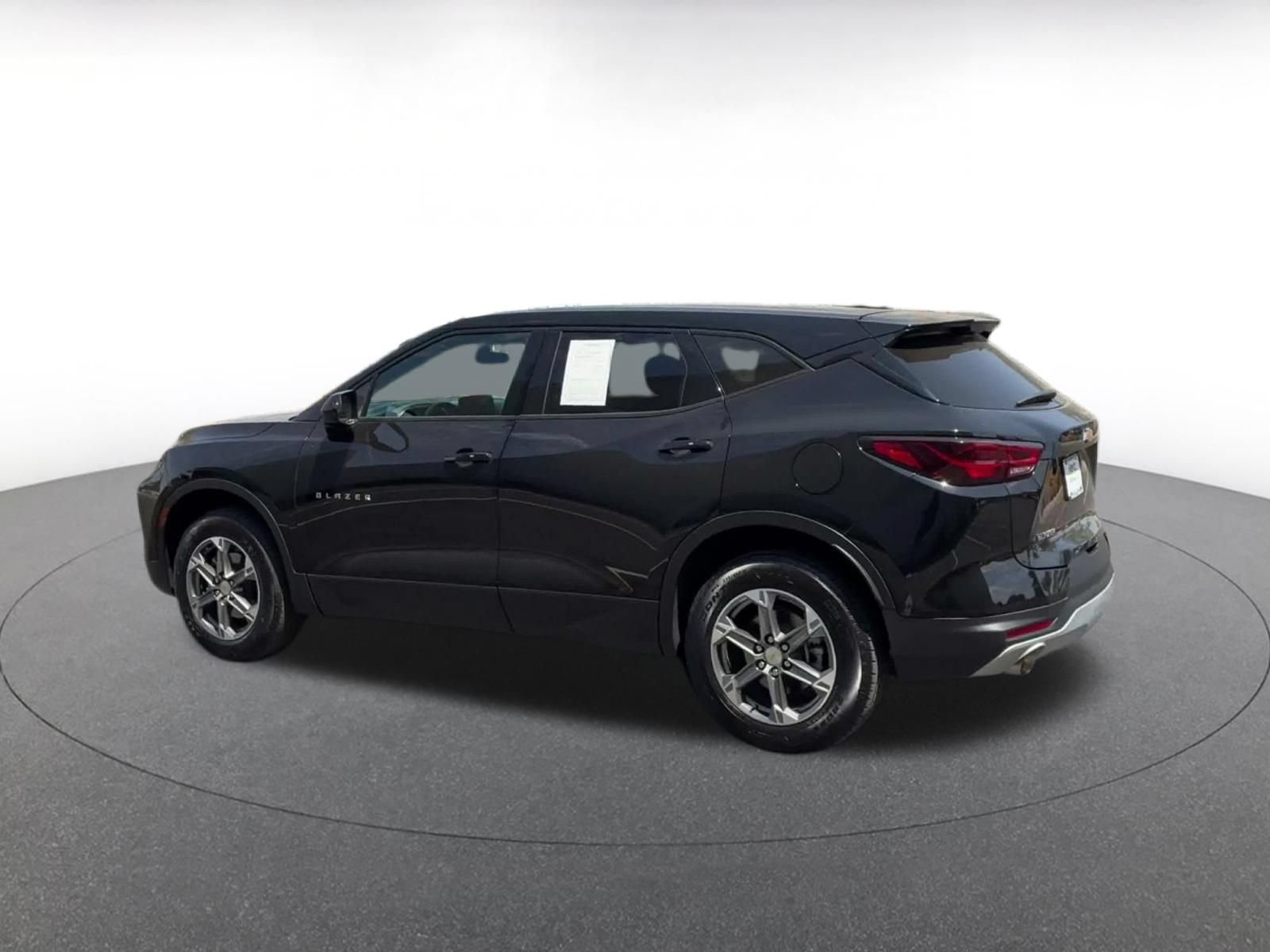 Thumbnail: 2025 Chevrolet Blazer - 10