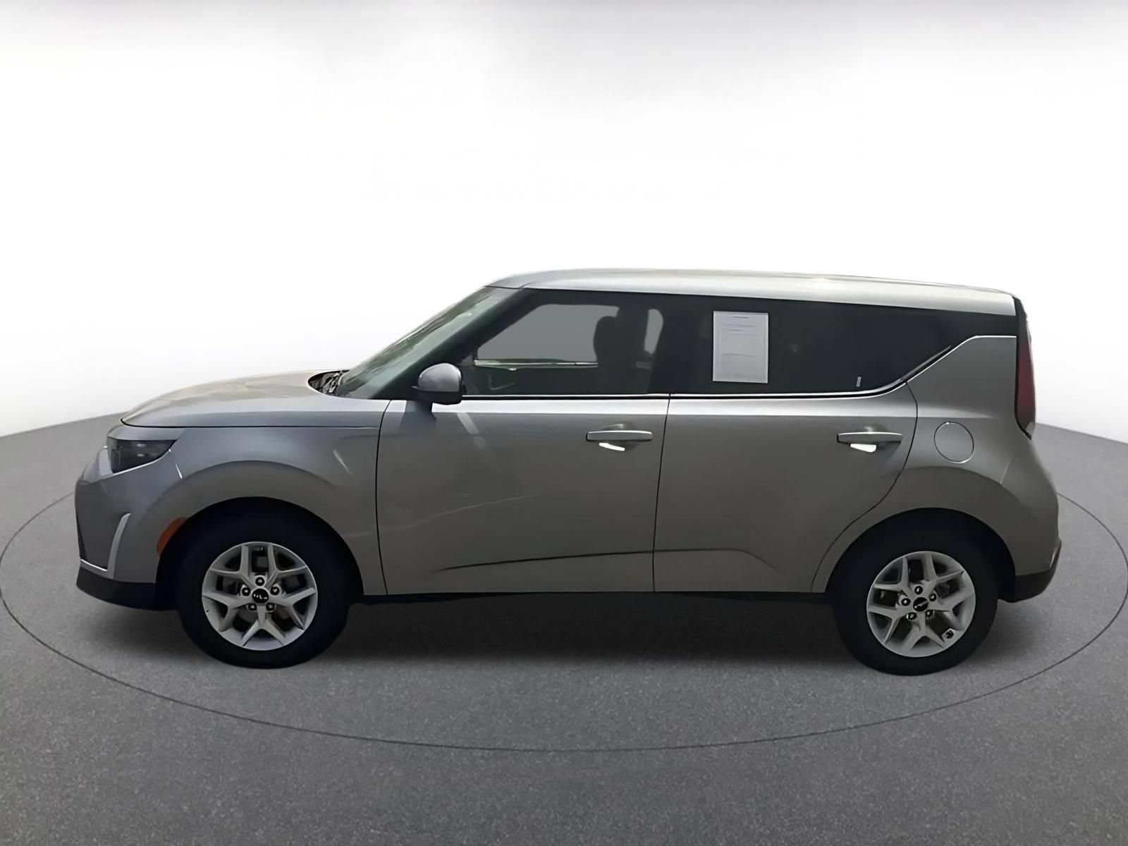 Thumbnail: 2025 Kia Soul - 9