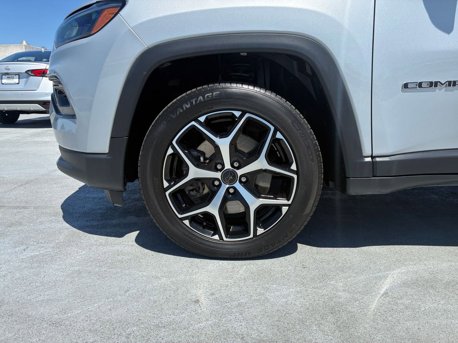 Thumbnail: 2025 Jeep Compass - 31