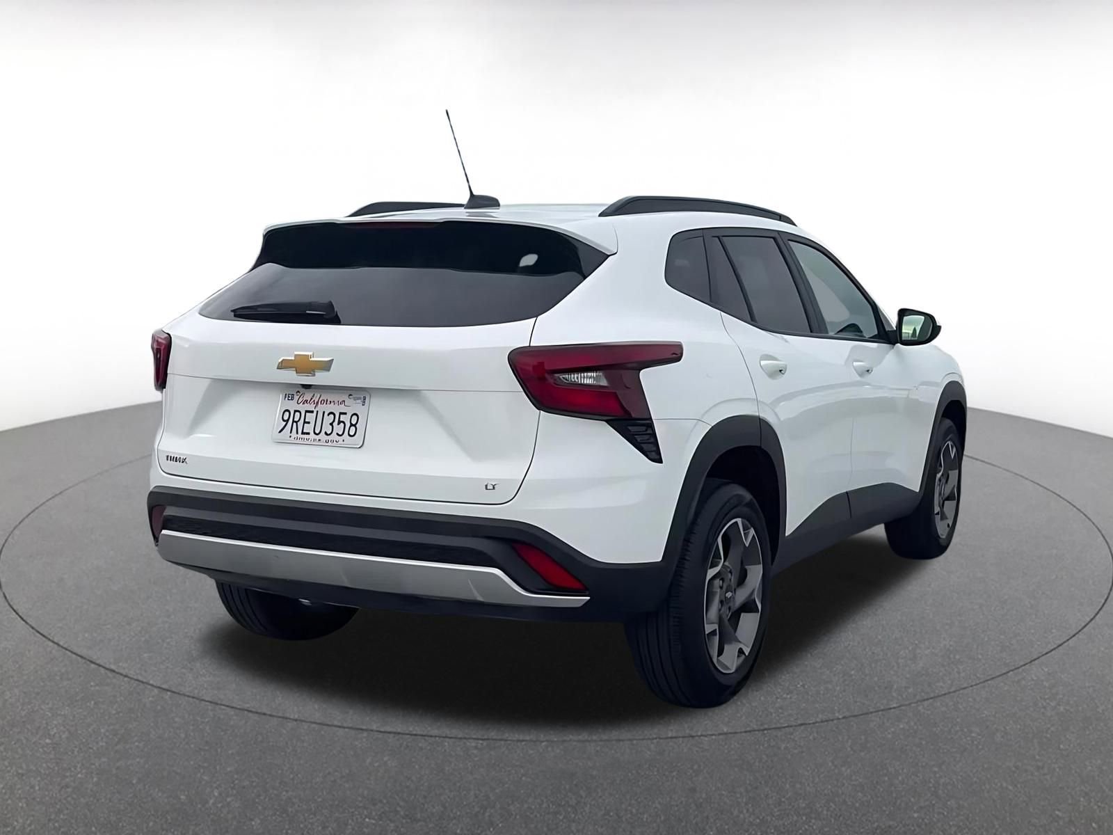 Thumbnail: 2025 Chevrolet Trax - 14