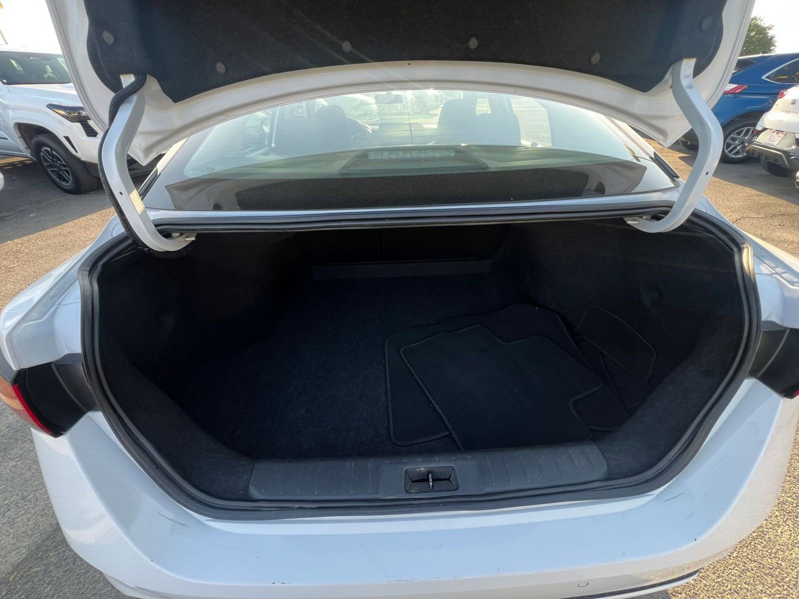 Thumbnail: 2024 Nissan Sentra - 29