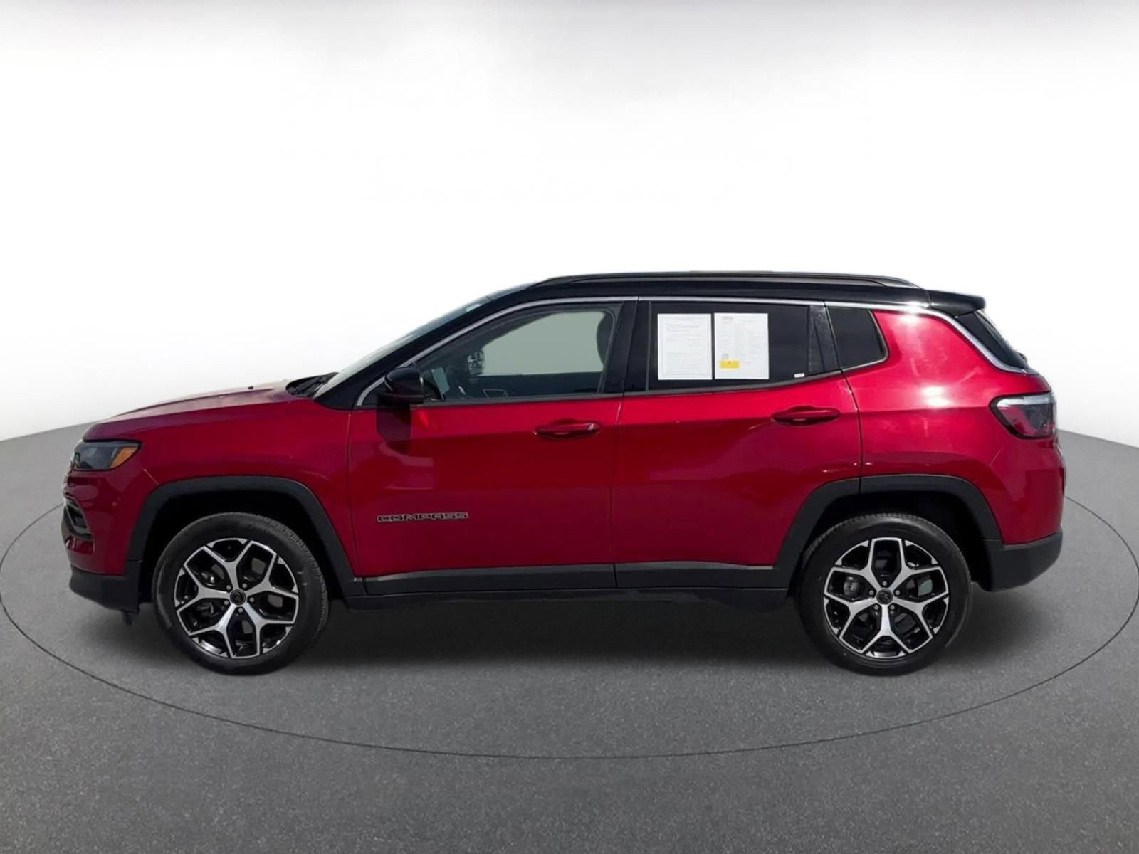 Thumbnail: 2025 Jeep Compass - 9