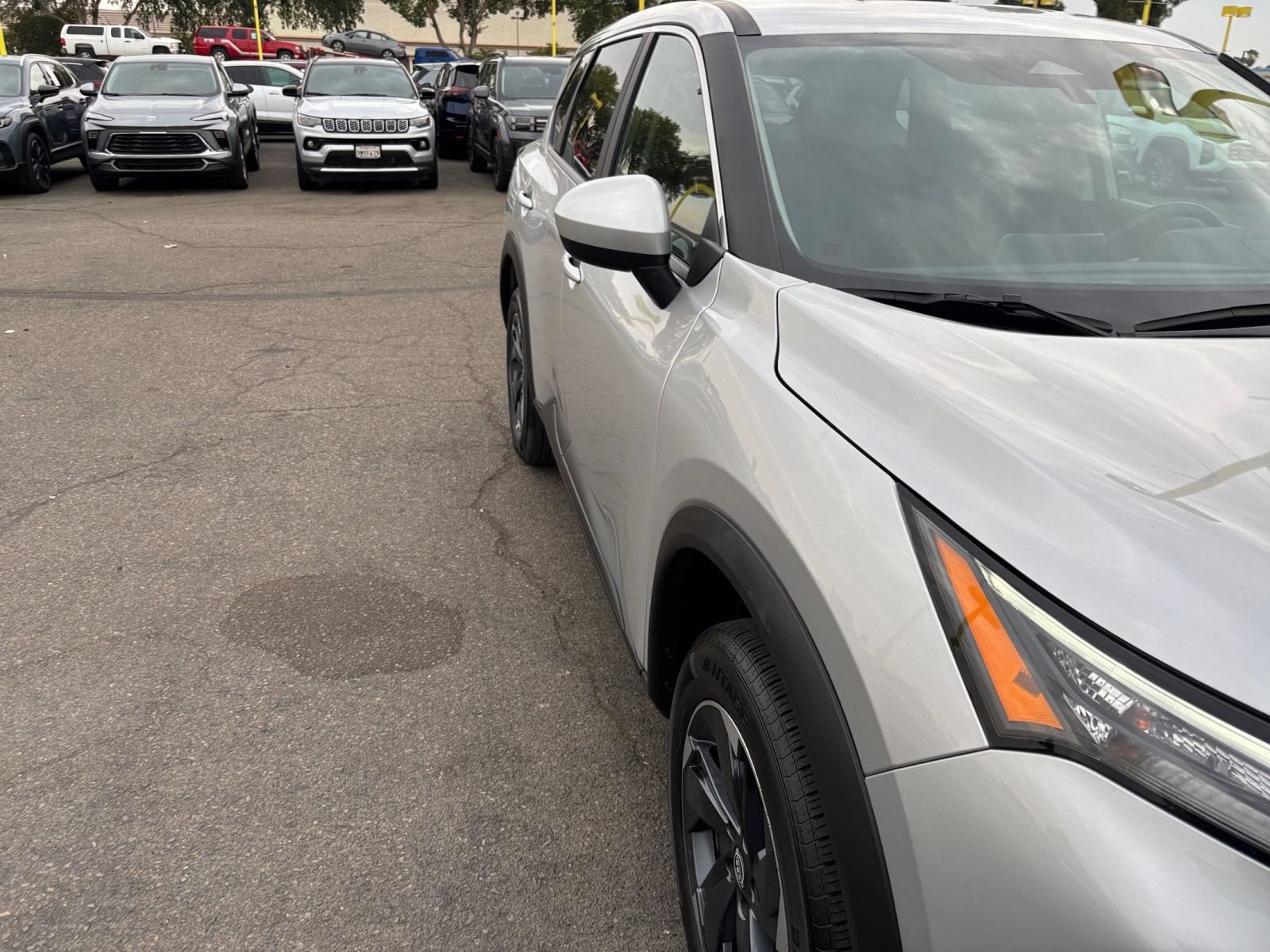 Thumbnail: 2025 Nissan Rogue - 1