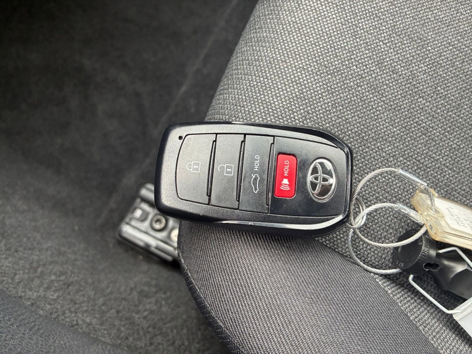 Thumbnail: 2025 Toyota Camry - 22