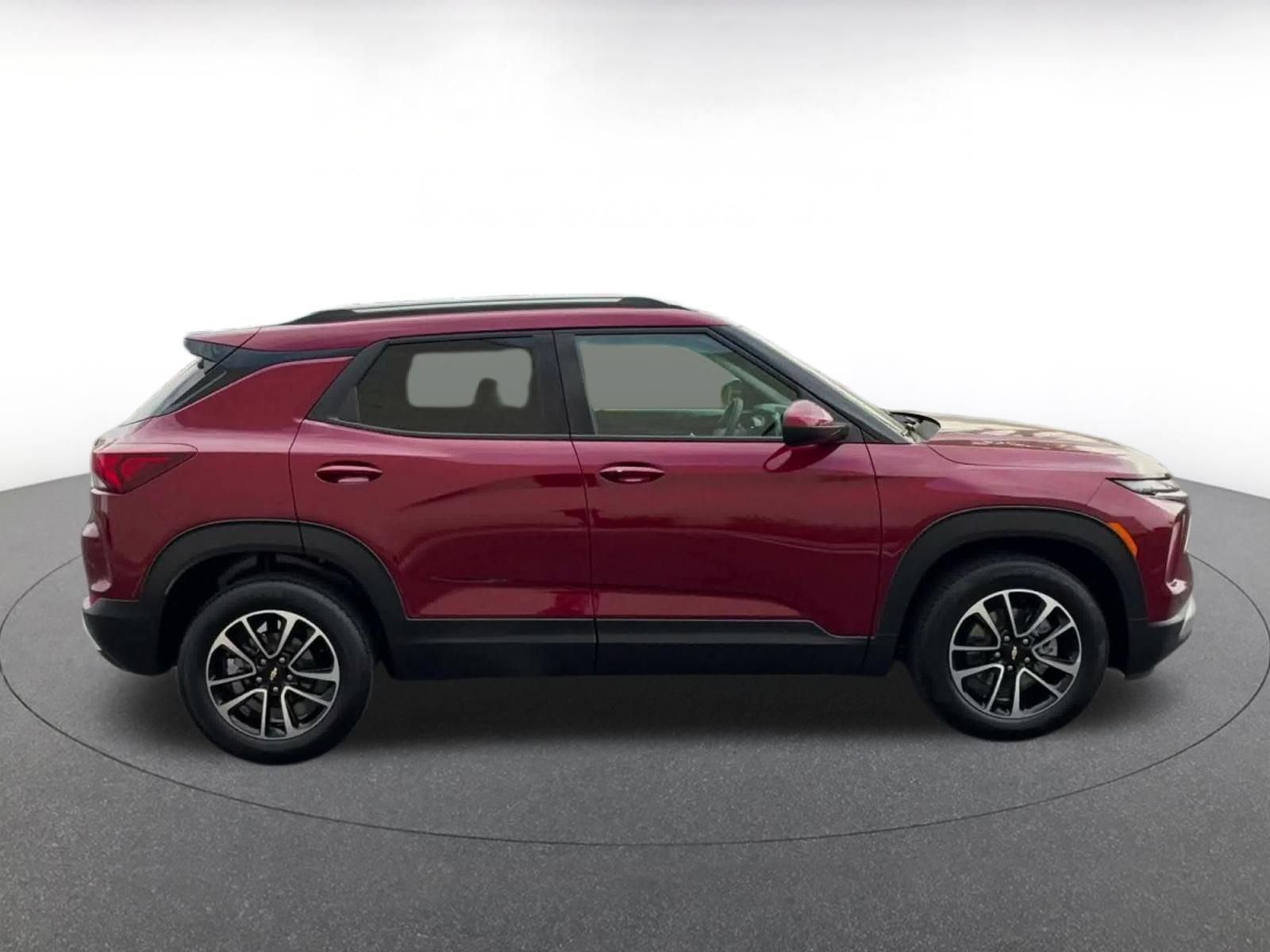 Thumbnail: 2025 Chevrolet TrailBlazer - 13
