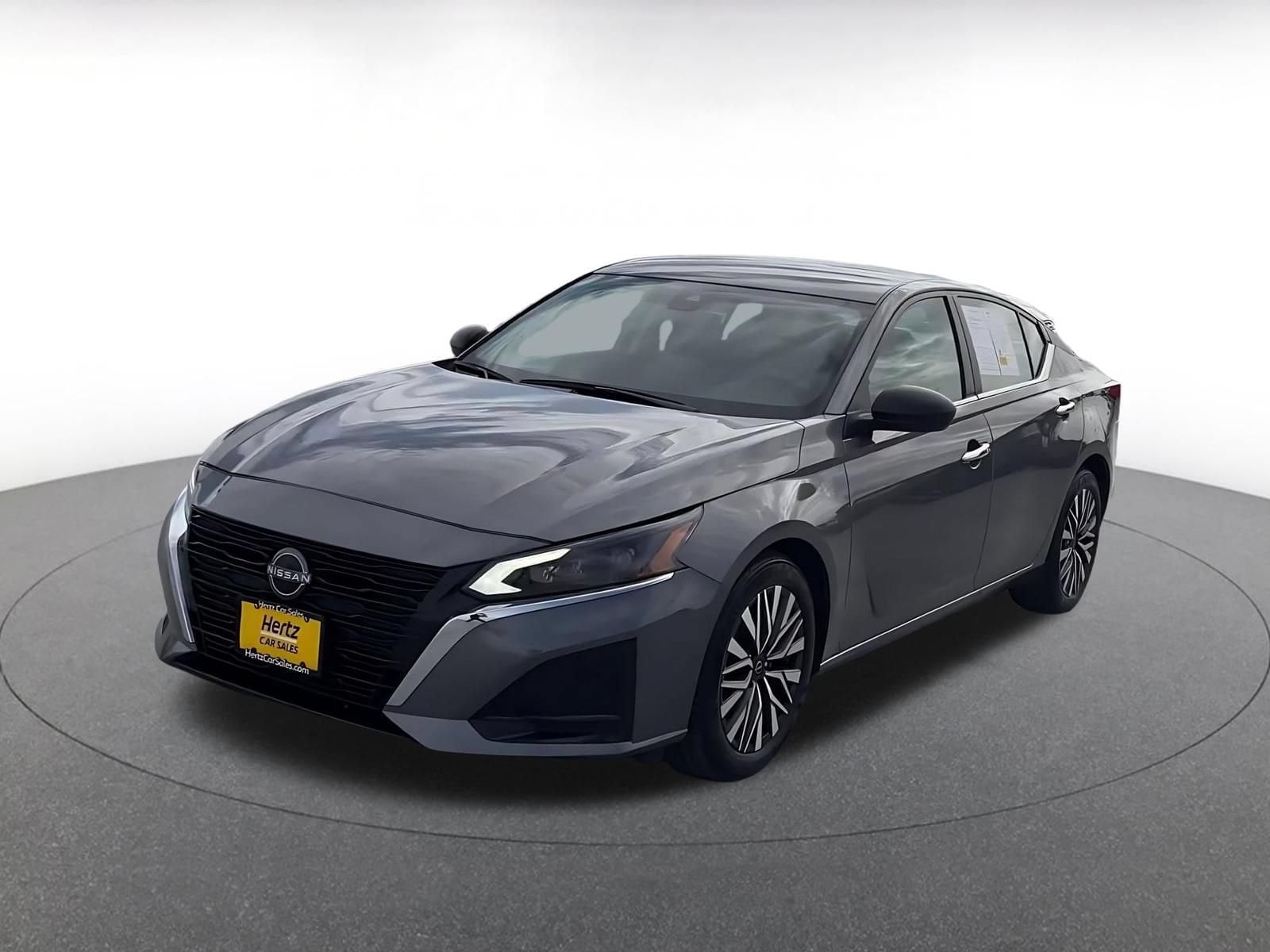 Thumbnail: 2025 Nissan Altima - 5