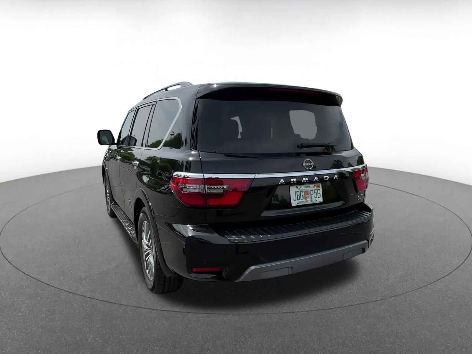 2023 Nissan Armada SL 11