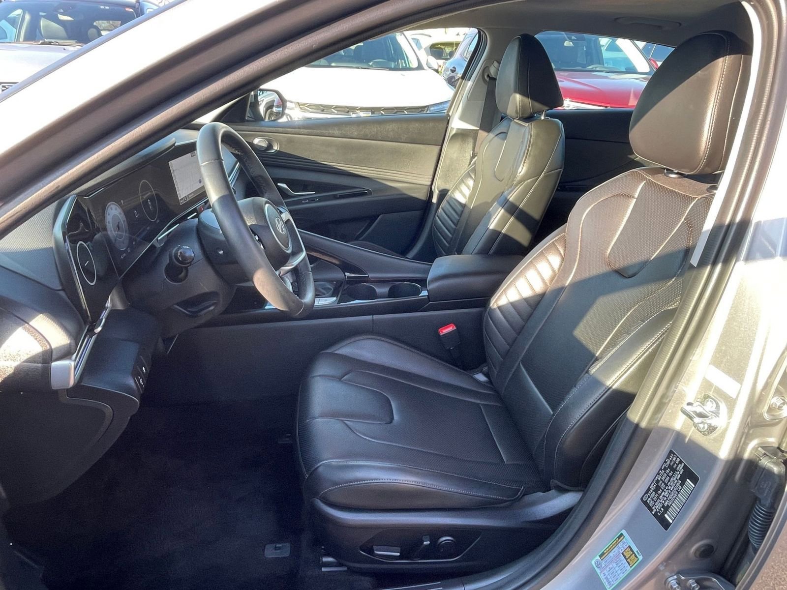 Thumbnail: 2025 Hyundai Elantra - 28