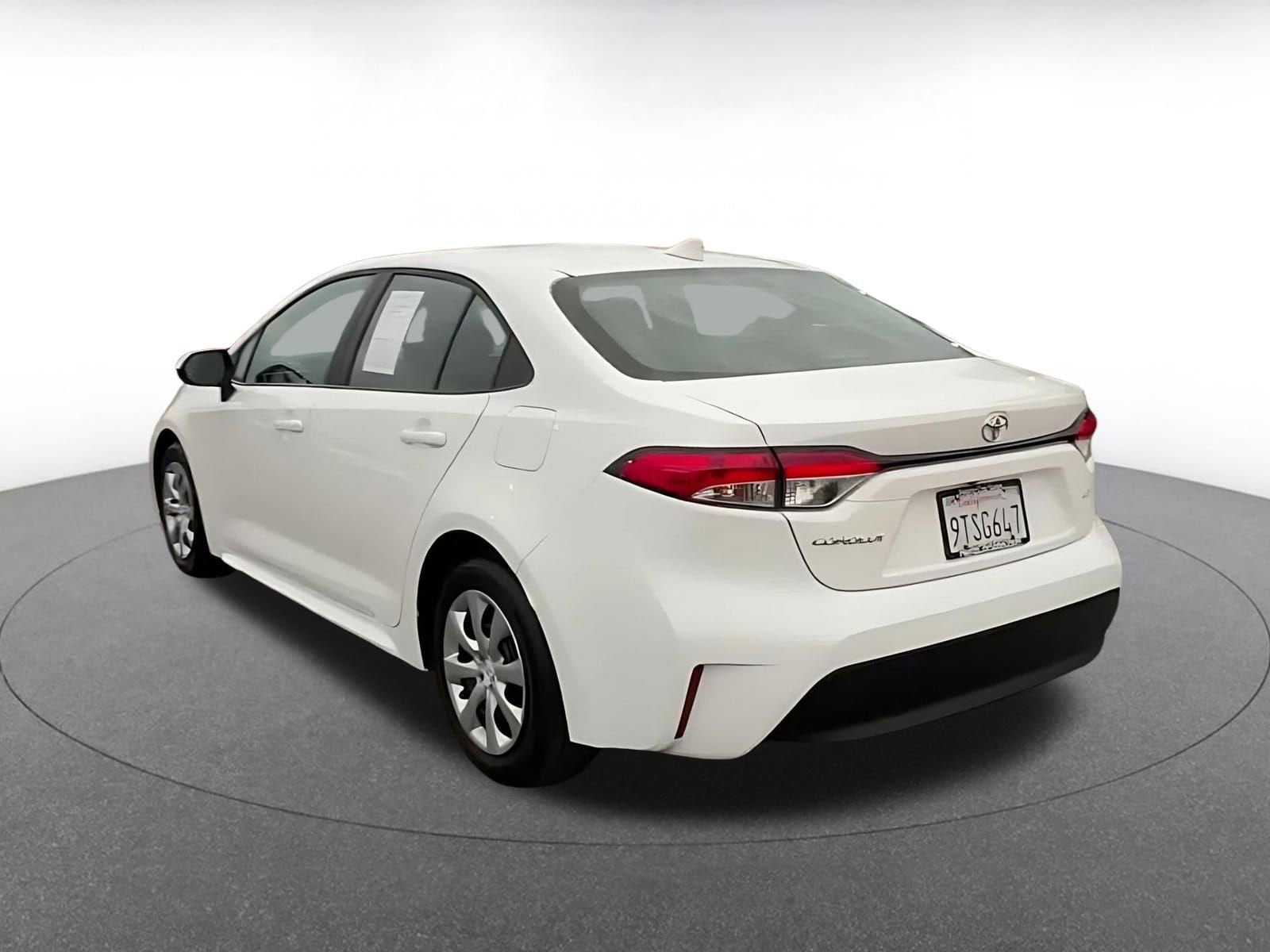 Thumbnail: 2025 Toyota Corolla - 11