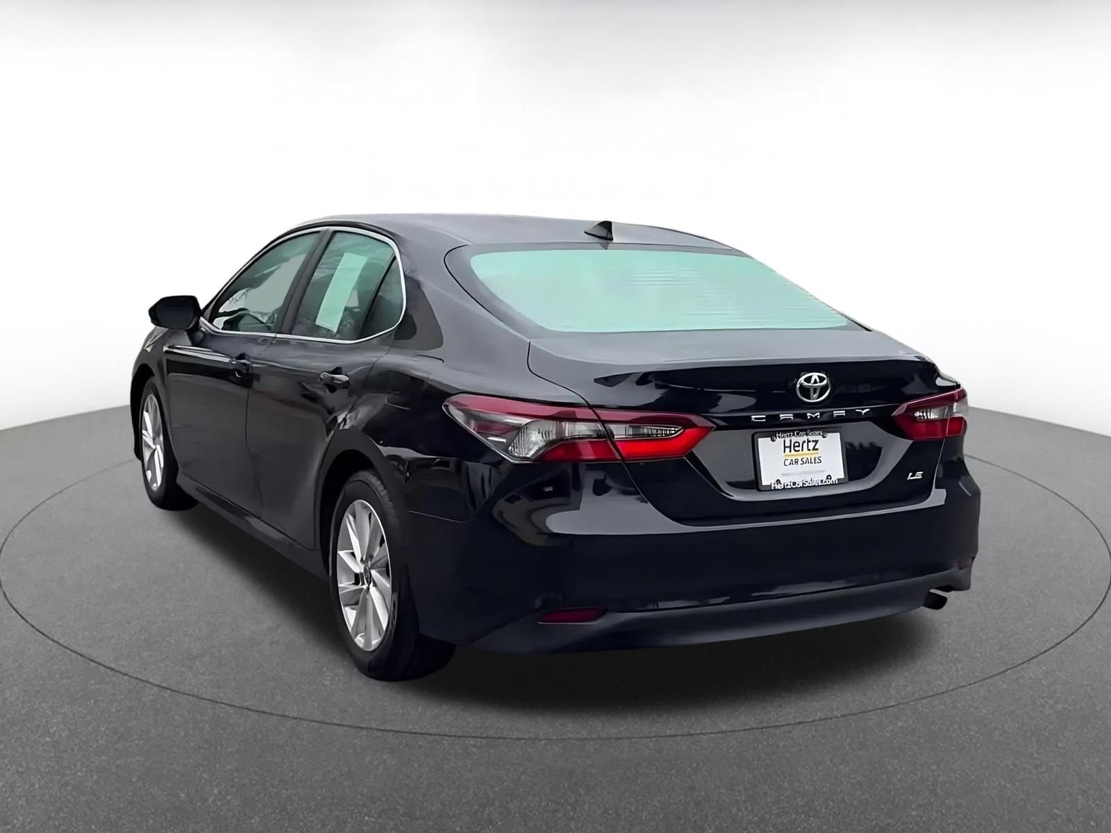 Thumbnail: 2023 Toyota Camry - 11