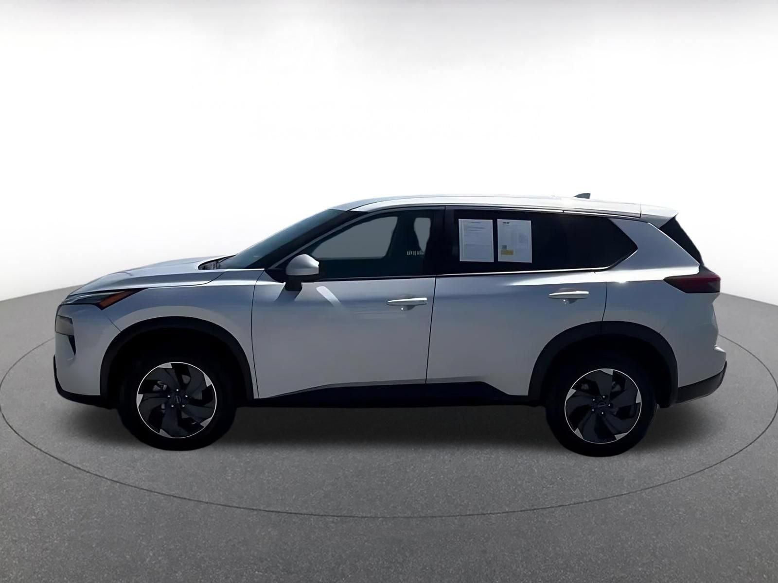 Thumbnail: 2025 Nissan Rogue - 8