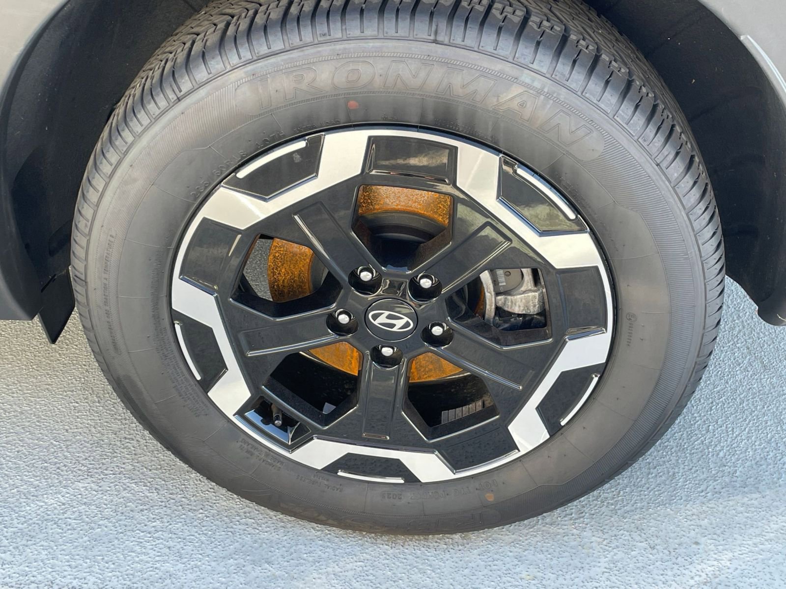 Thumbnail: 2025 Hyundai Santa Fe - 30