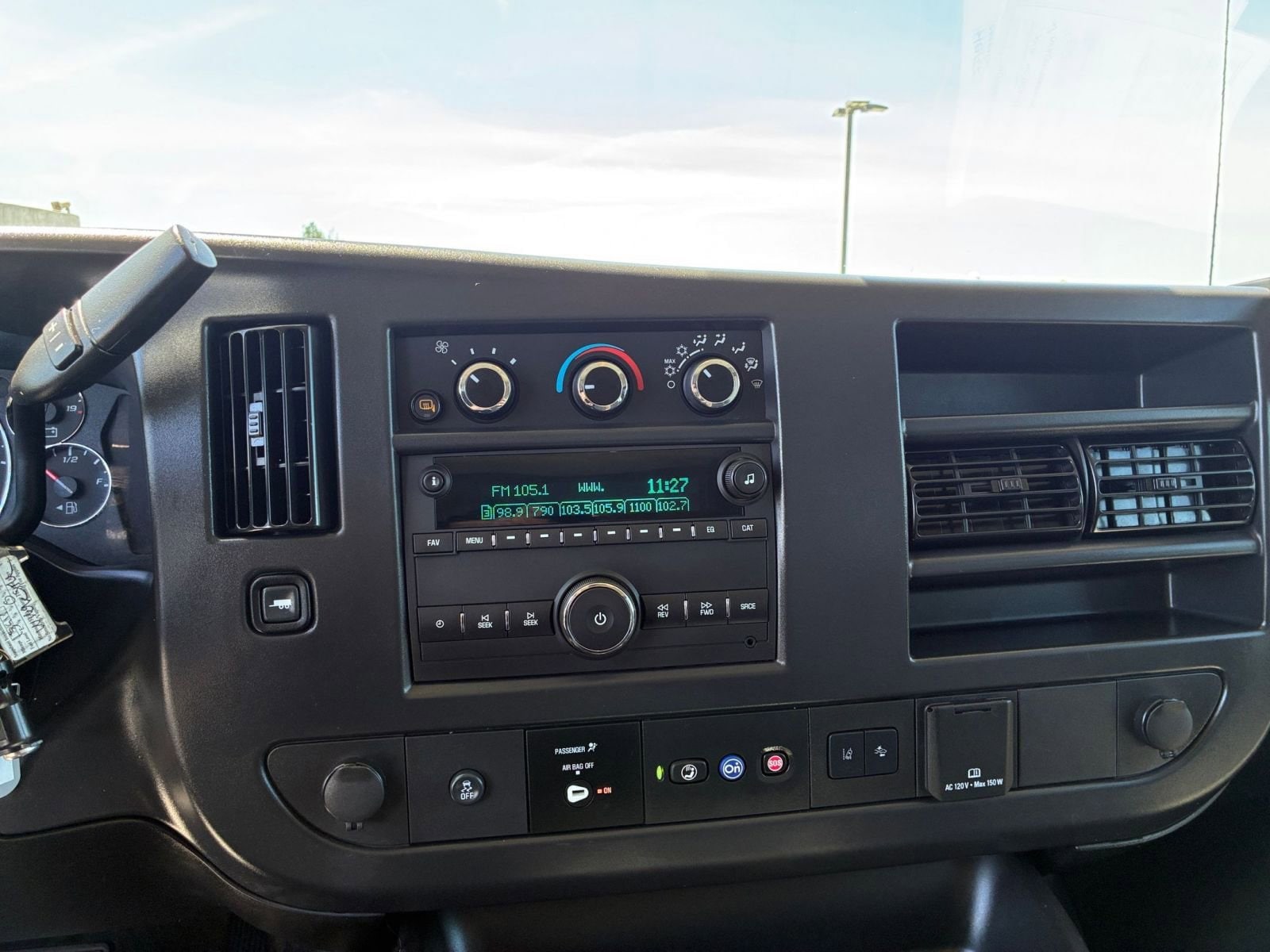 Thumbnail: 2025 GMC Savana - 17