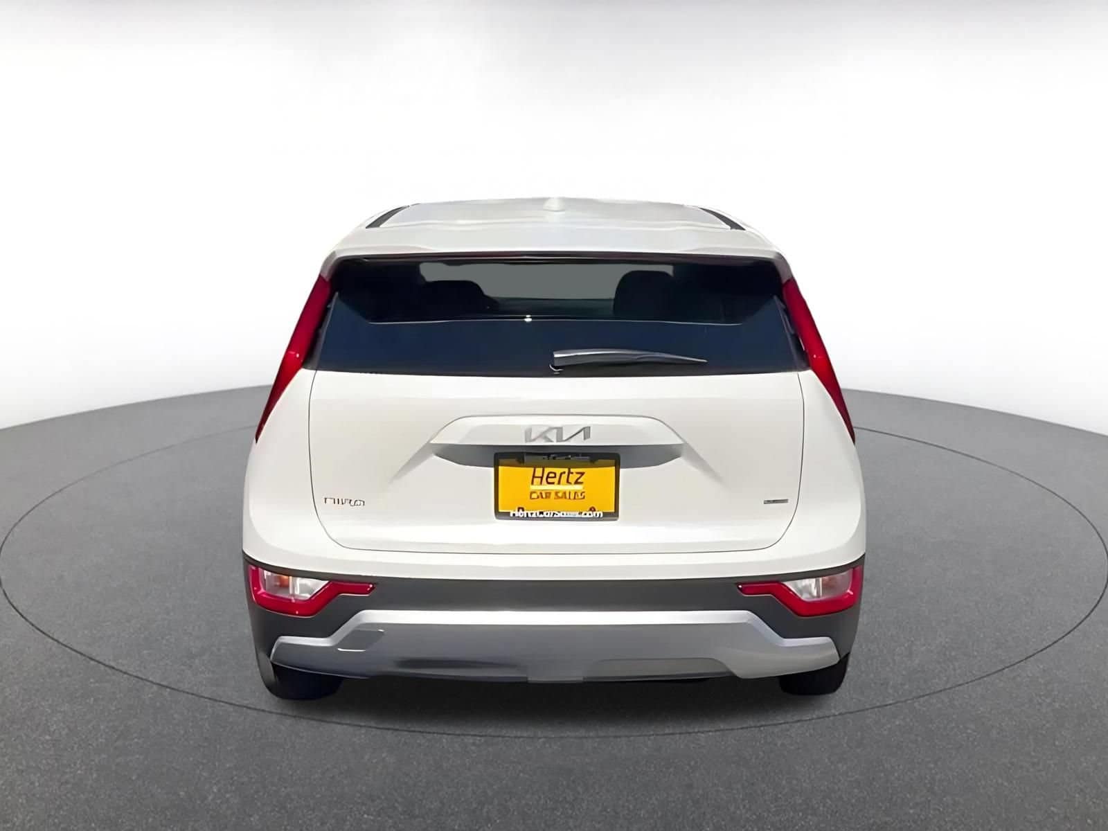 Thumbnail: 2026 Kia Niro - 12