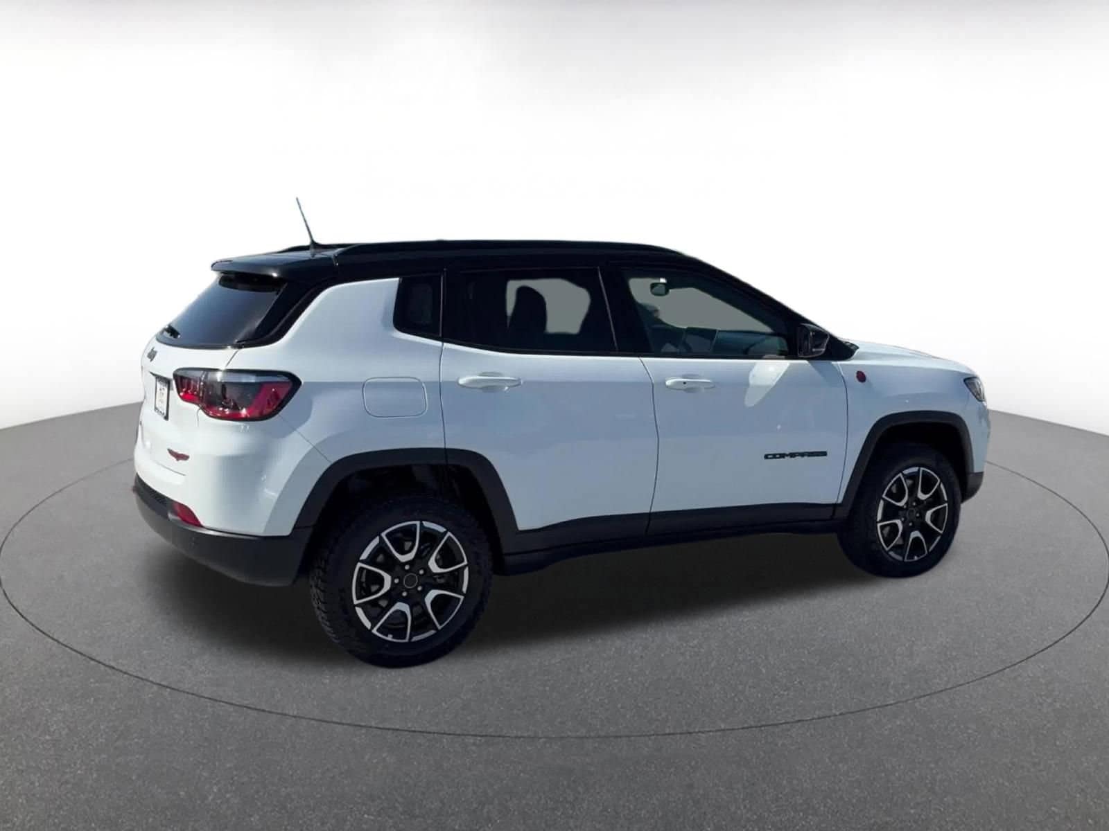Thumbnail: 2025 Jeep Compass - 15