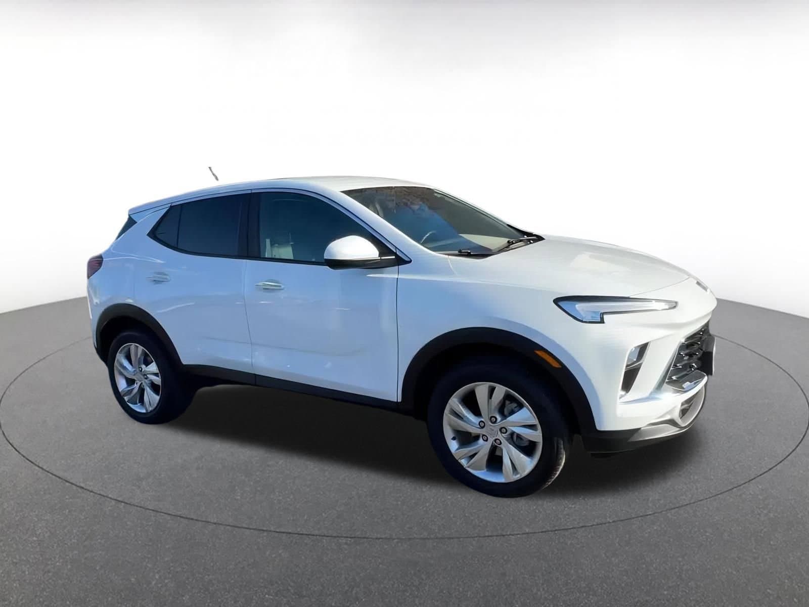 Thumbnail: 2025 Buick Encore GX - 2