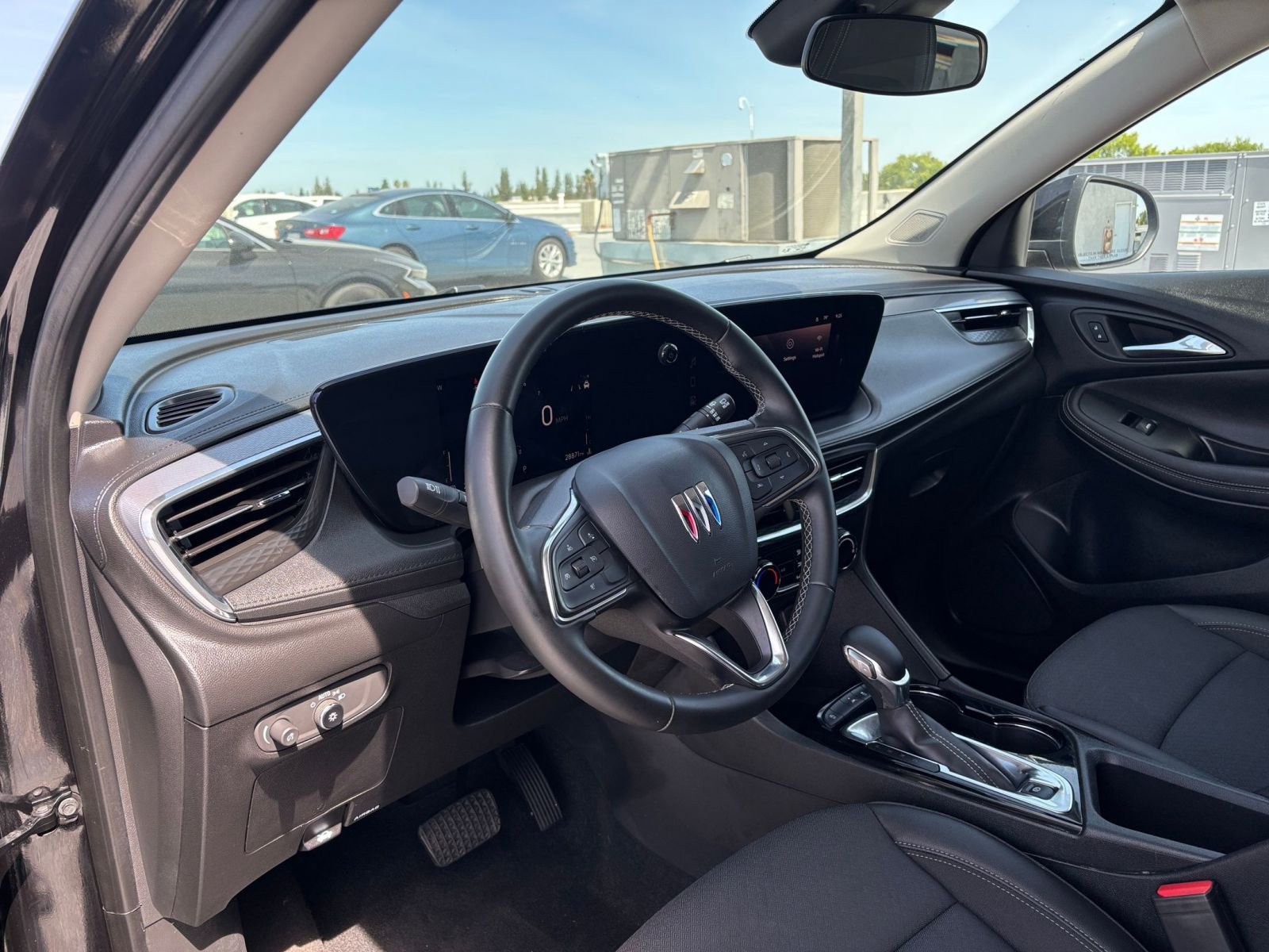 Thumbnail: 2025 Buick Encore GX - 33