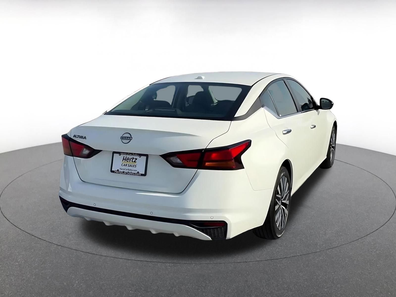 Thumbnail: 2025 Nissan Altima - 14