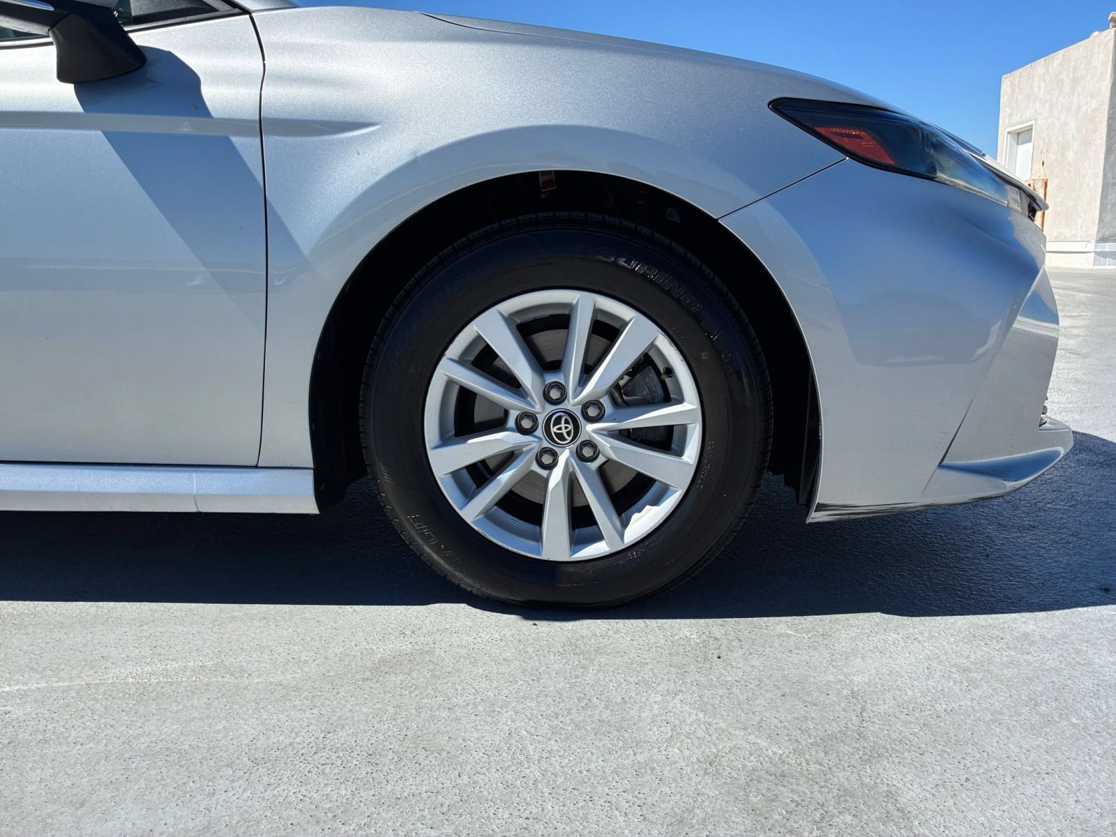 Thumbnail: 2025 Toyota Camry - 29