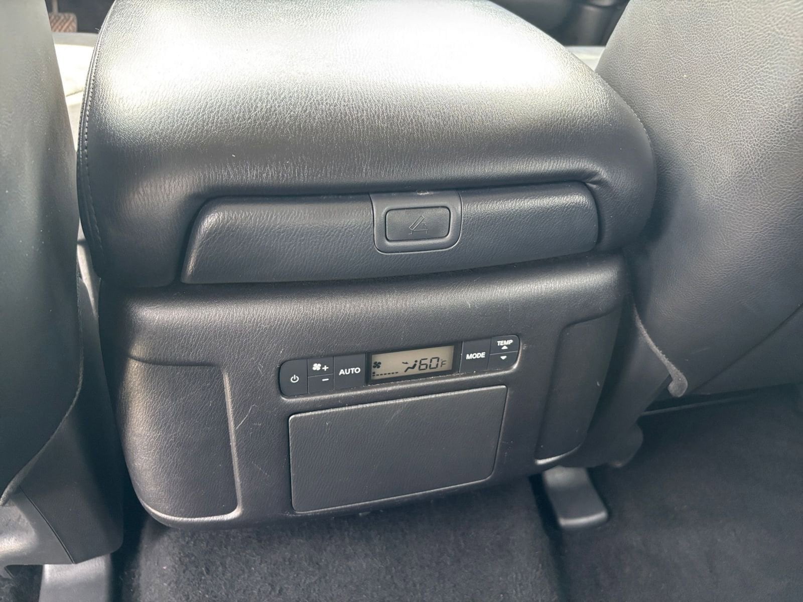 2023 Nissan Armada SL 25
