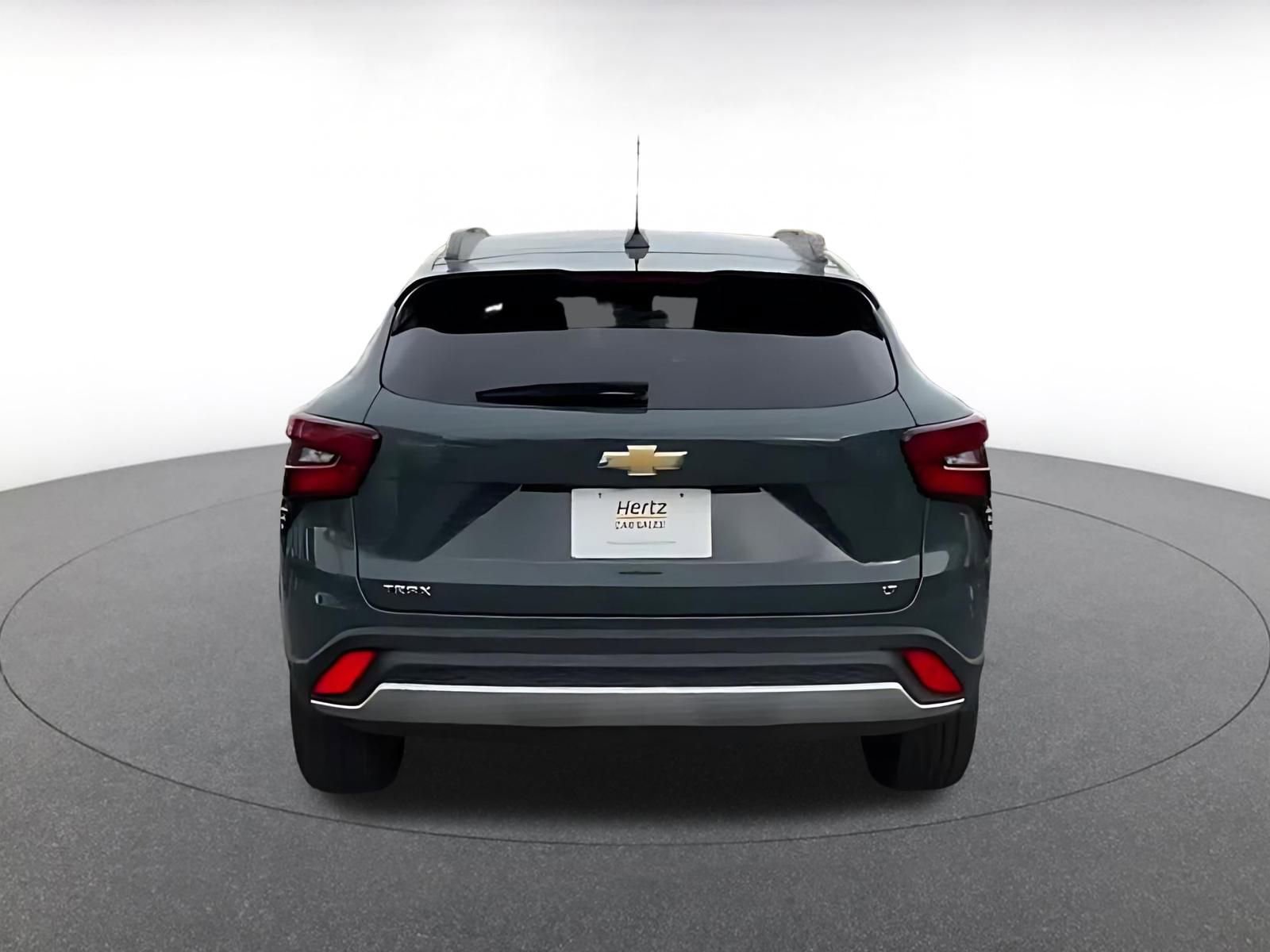 Thumbnail: 2025 Chevrolet Trax - 11