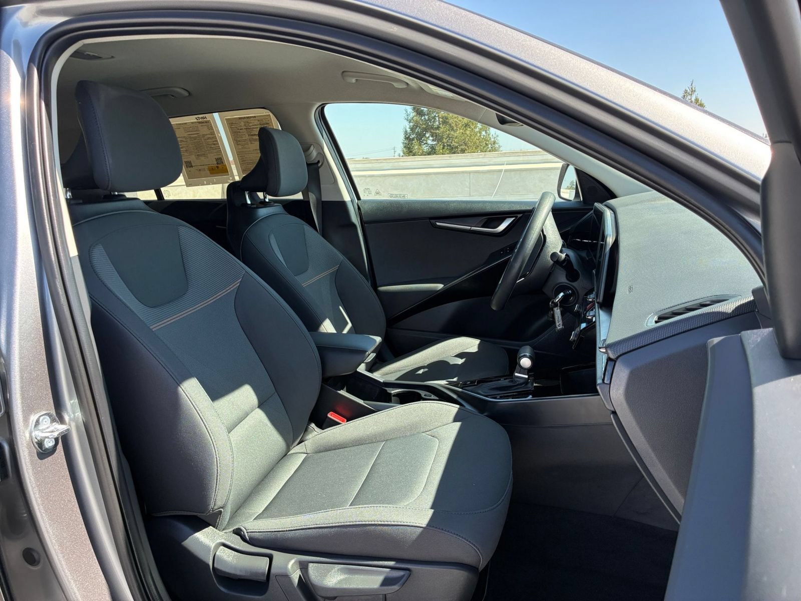 Thumbnail: 2026 Kia Niro - 34