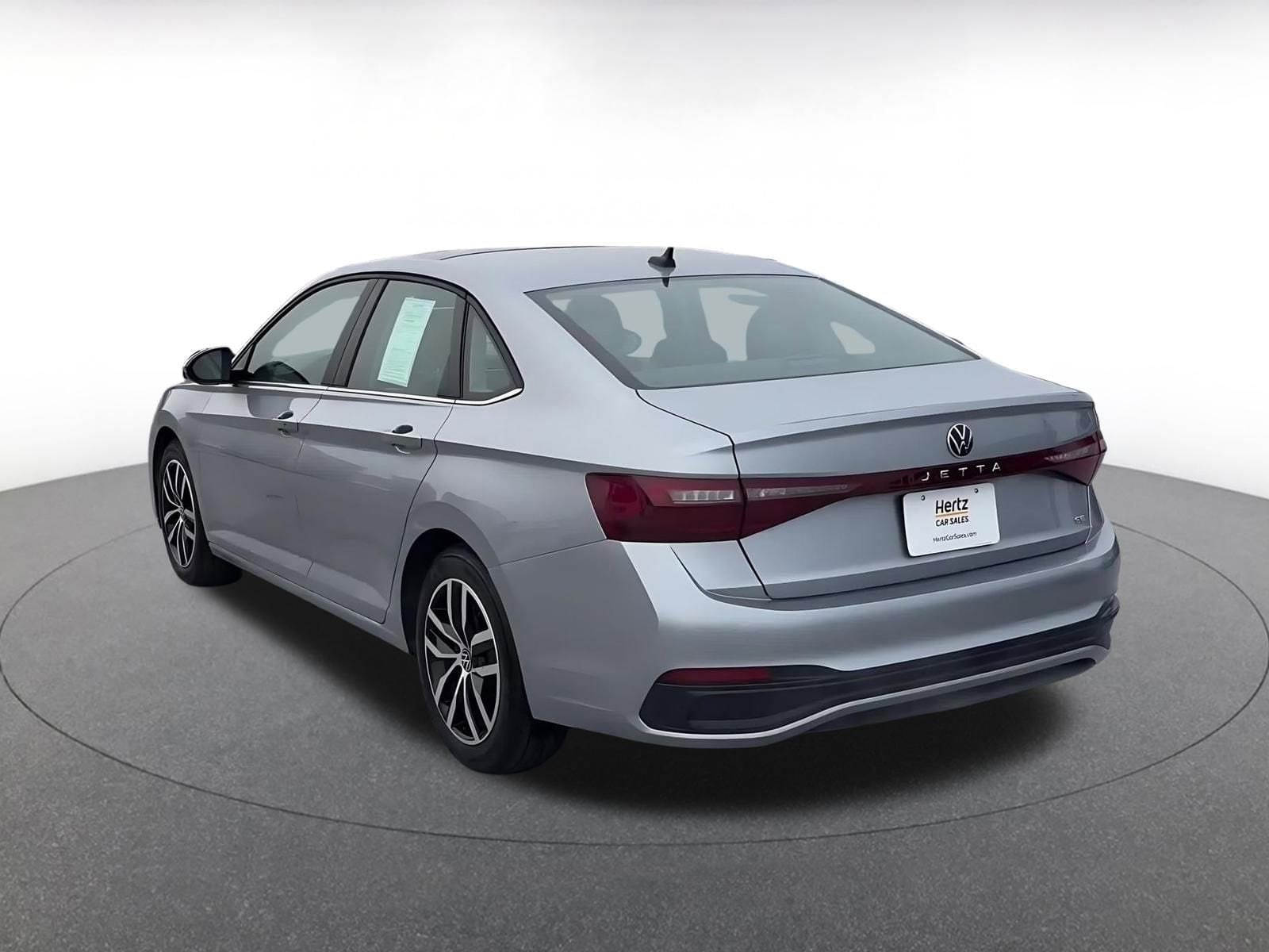 Thumbnail: 2025 Volkswagen Jetta - 11