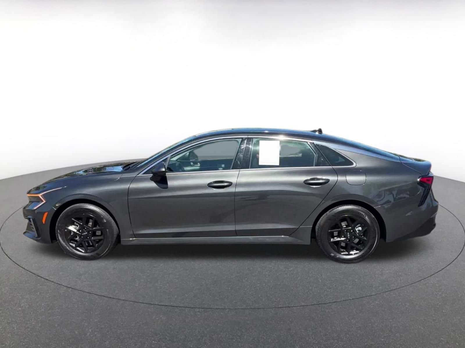 Thumbnail: 2025 Kia K5 - 9