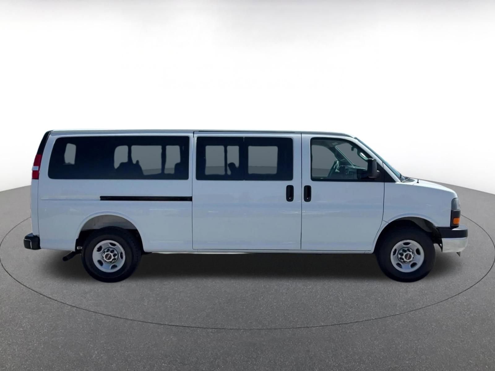 Thumbnail: 2025 GMC Savana - 16