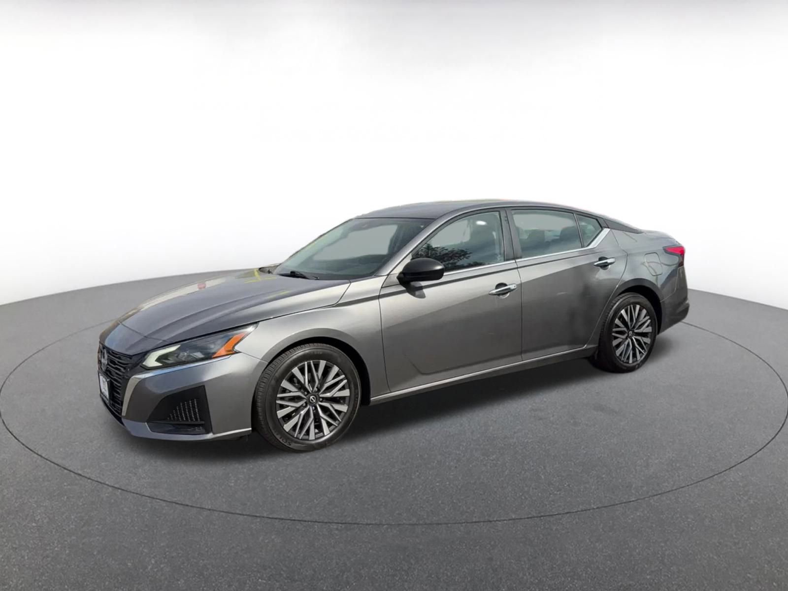 Thumbnail: 2024 Nissan Altima - 8