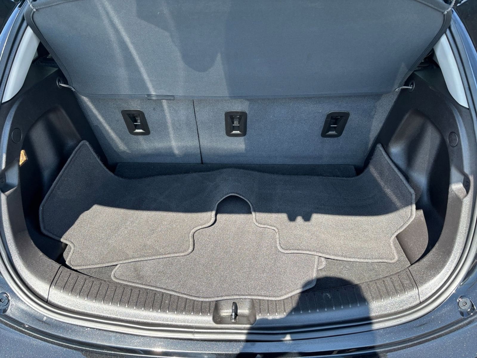 Thumbnail: 2023 Chevrolet Bolt EV - 33